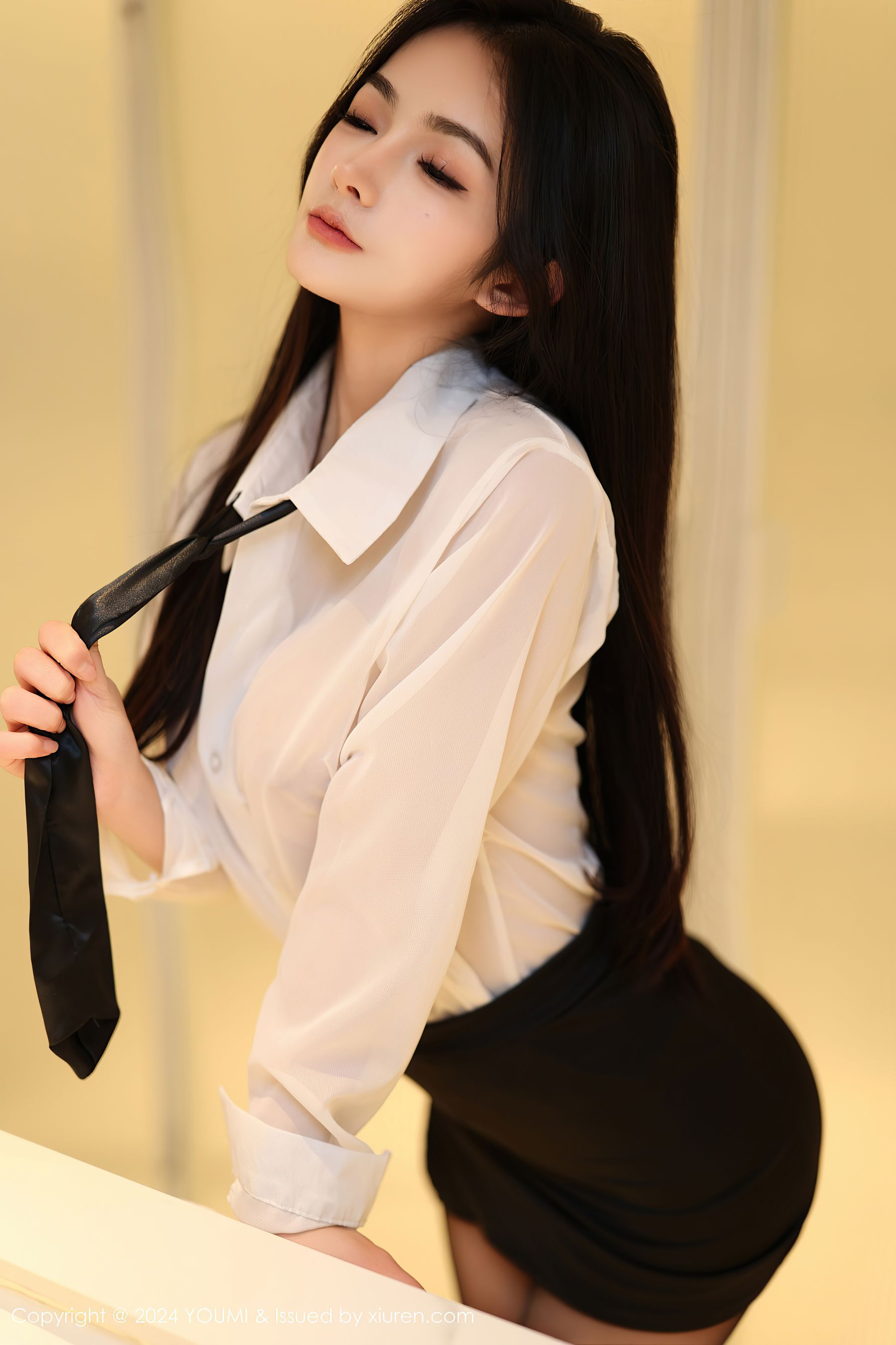 [YouMi]尤蜜荟 2024.04.12 Vol.1050 谭小灵_第5张