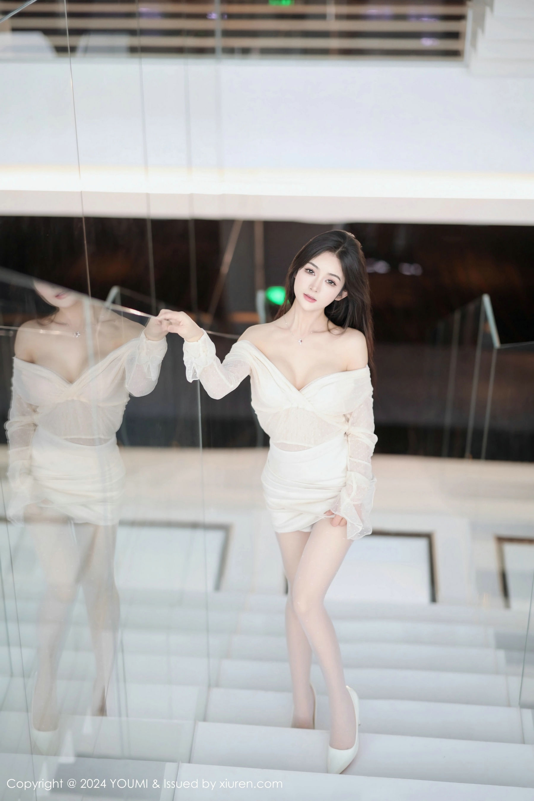 [YouMi]尤蜜荟 2024.06.07 Vol.1072 谭小灵_第5张