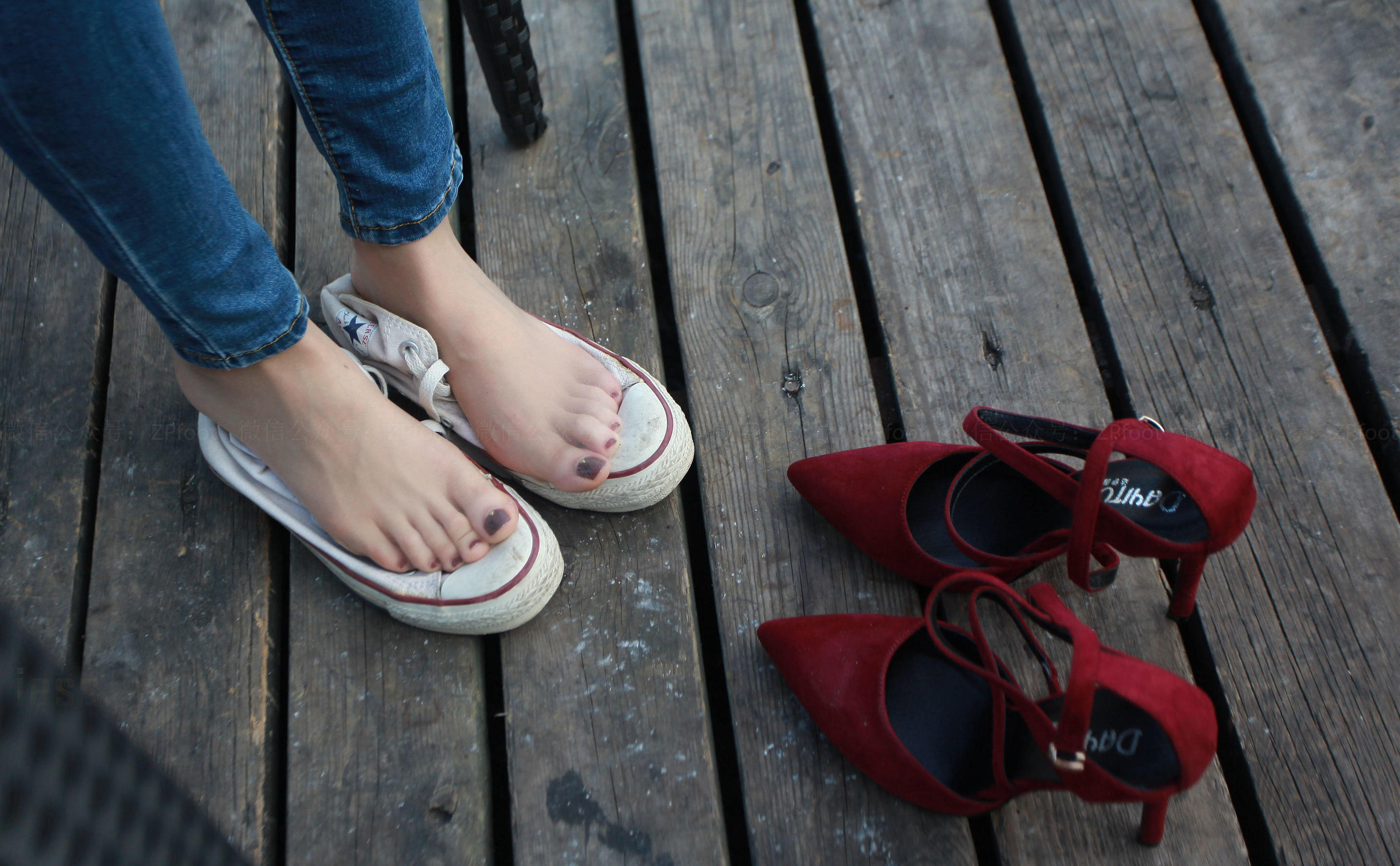 [山茶摄影LSS] NO.028  肉丝牛仔裤_第2张