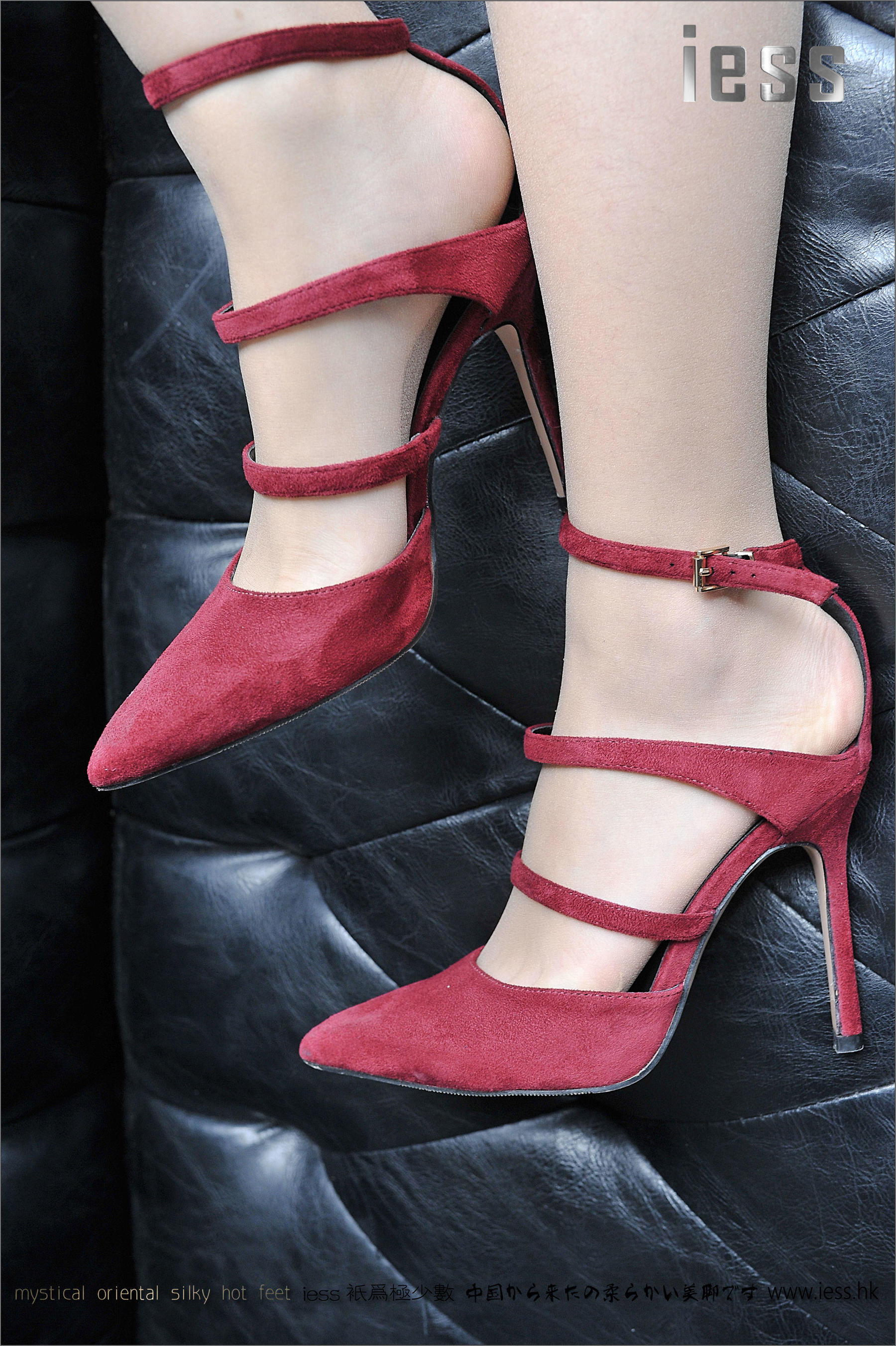 丝足便当038 小夕 《天上人间1-小夕丝足》[IESS异思趣向]_第5张