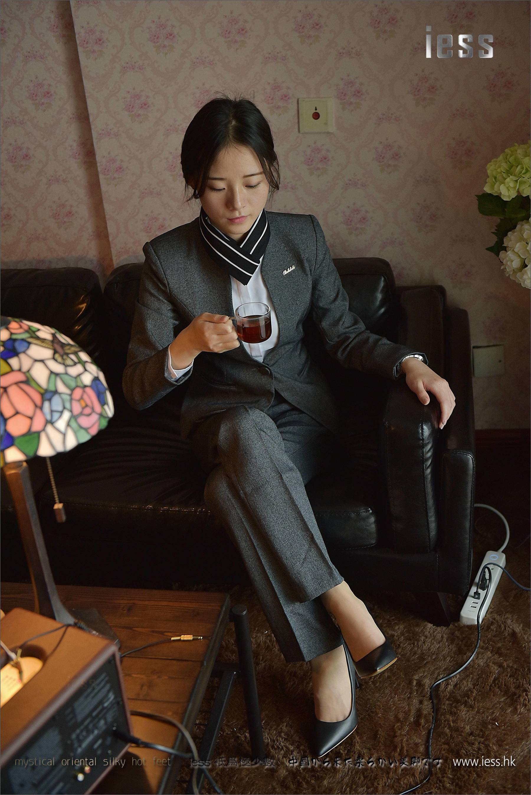 丝足便当114 小六 《小六的长裤短丝》[IESS异思趣向]_第3张