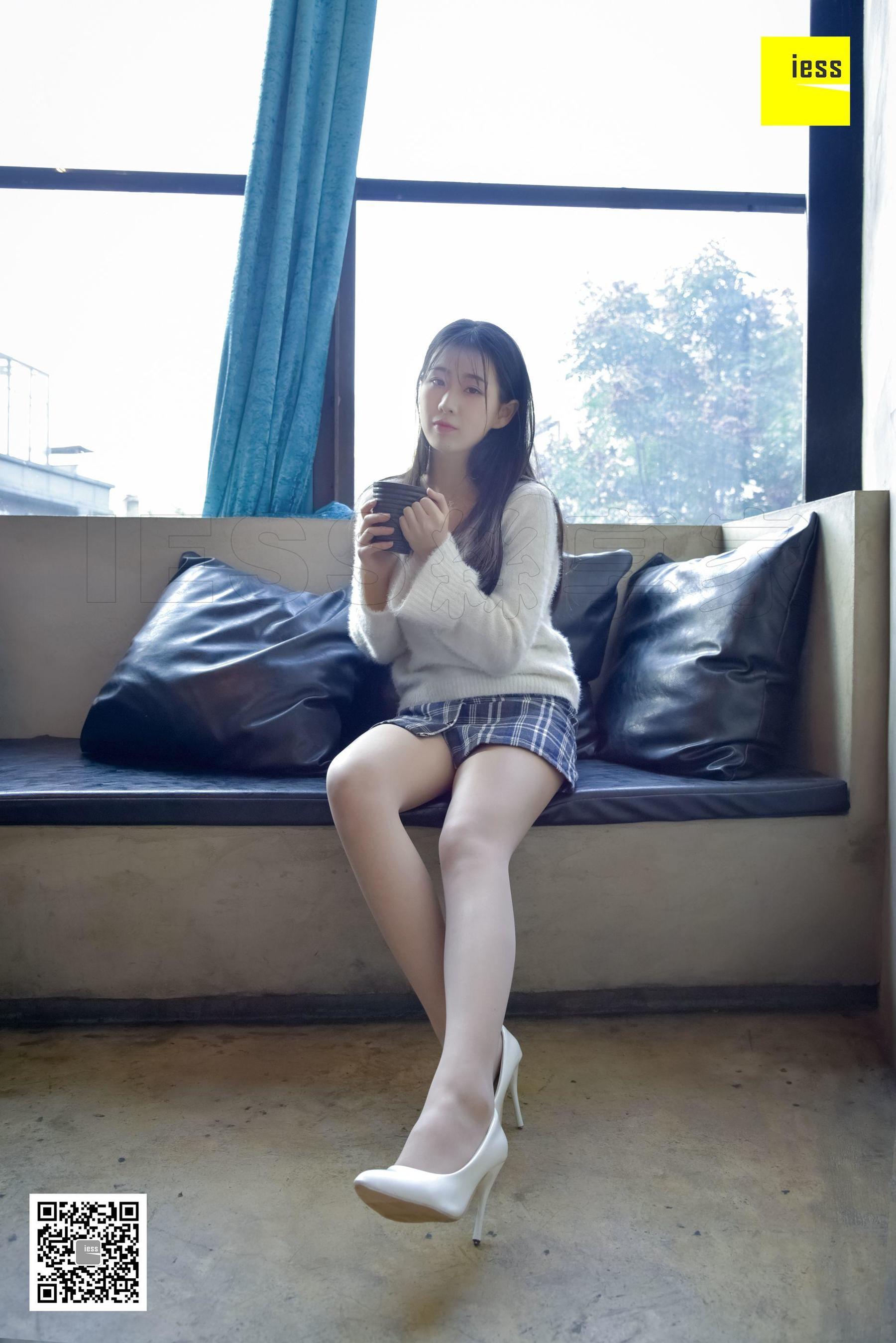 丝享家137 佳桢 《新年新腿新气象》[IESS异思趣向]_第1张