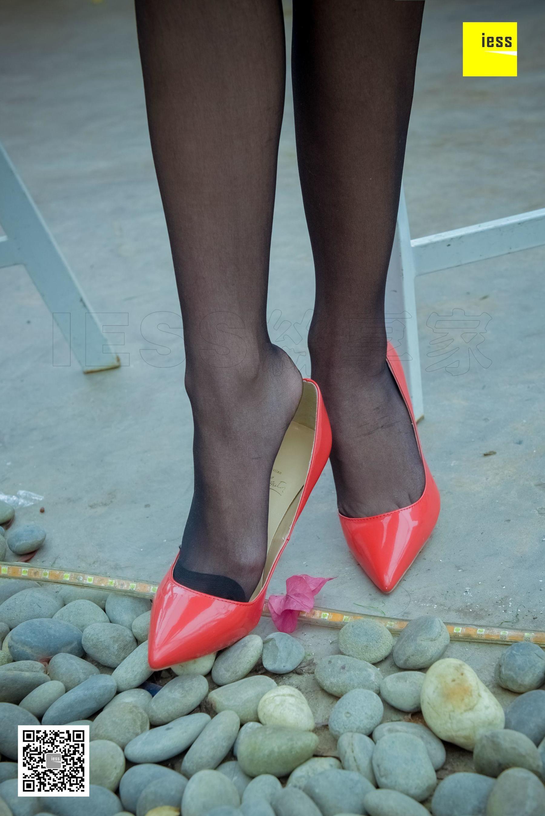 丝享家139 木木 《脚尖加固黑丝》[IESS异思趣向]_第4张