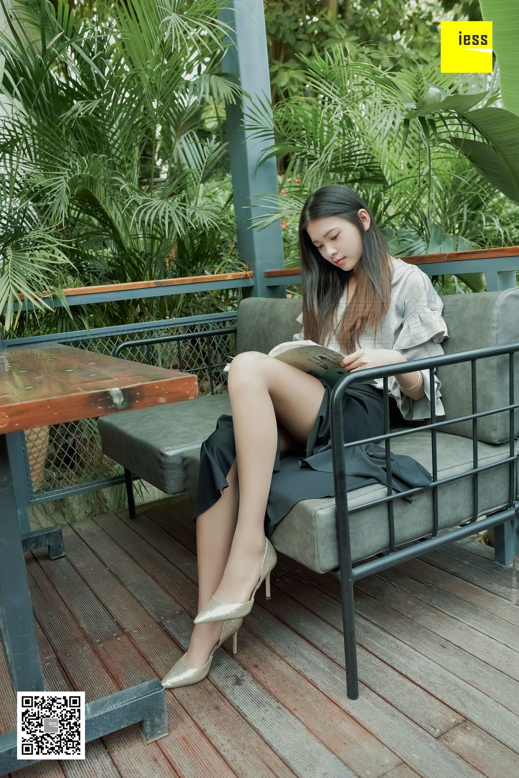 丝享家150 七七 《正在看书的棕丝美女》[IESS异思趣向]_第2张