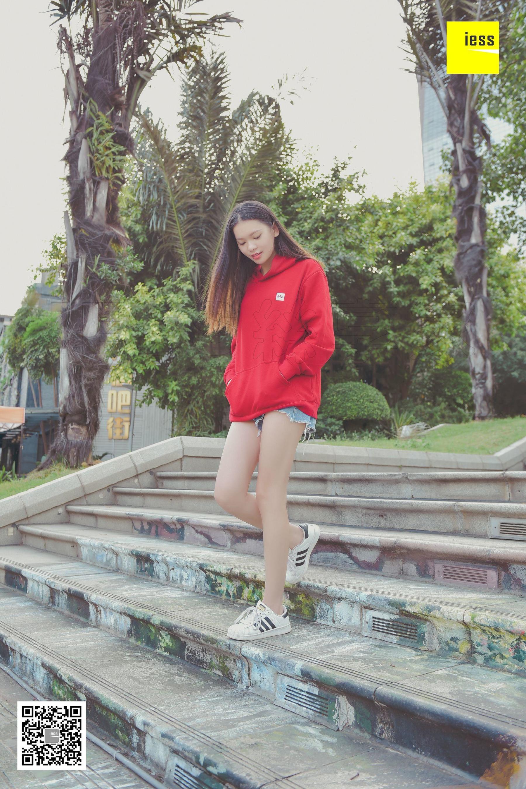 七七《卫衣与白色船袜》 [异思趣向IESS] 丝享家159_第1张