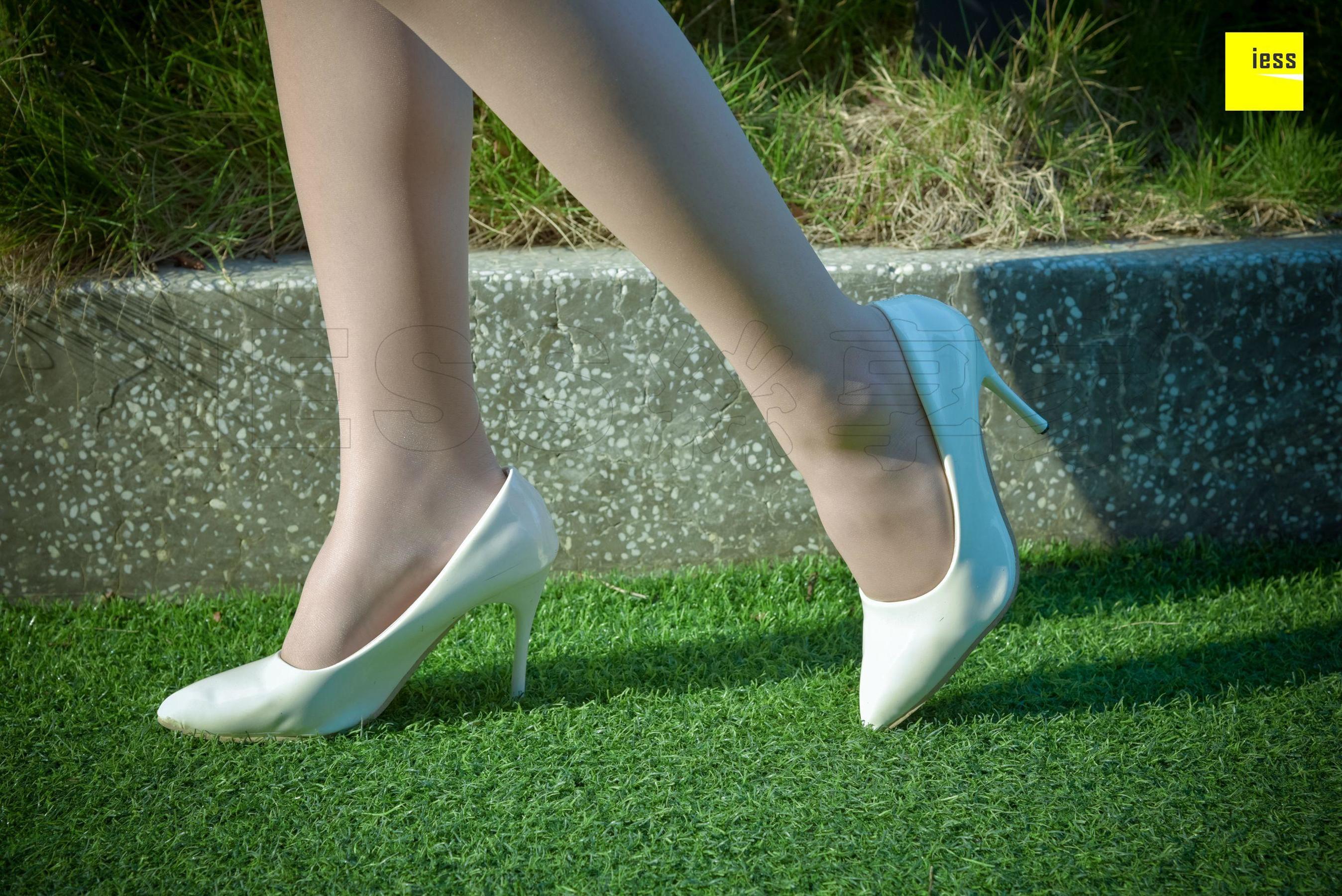 佳桢《清新粉色短裙肉丝》[异思趣向IESS] 丝享家170_第4张