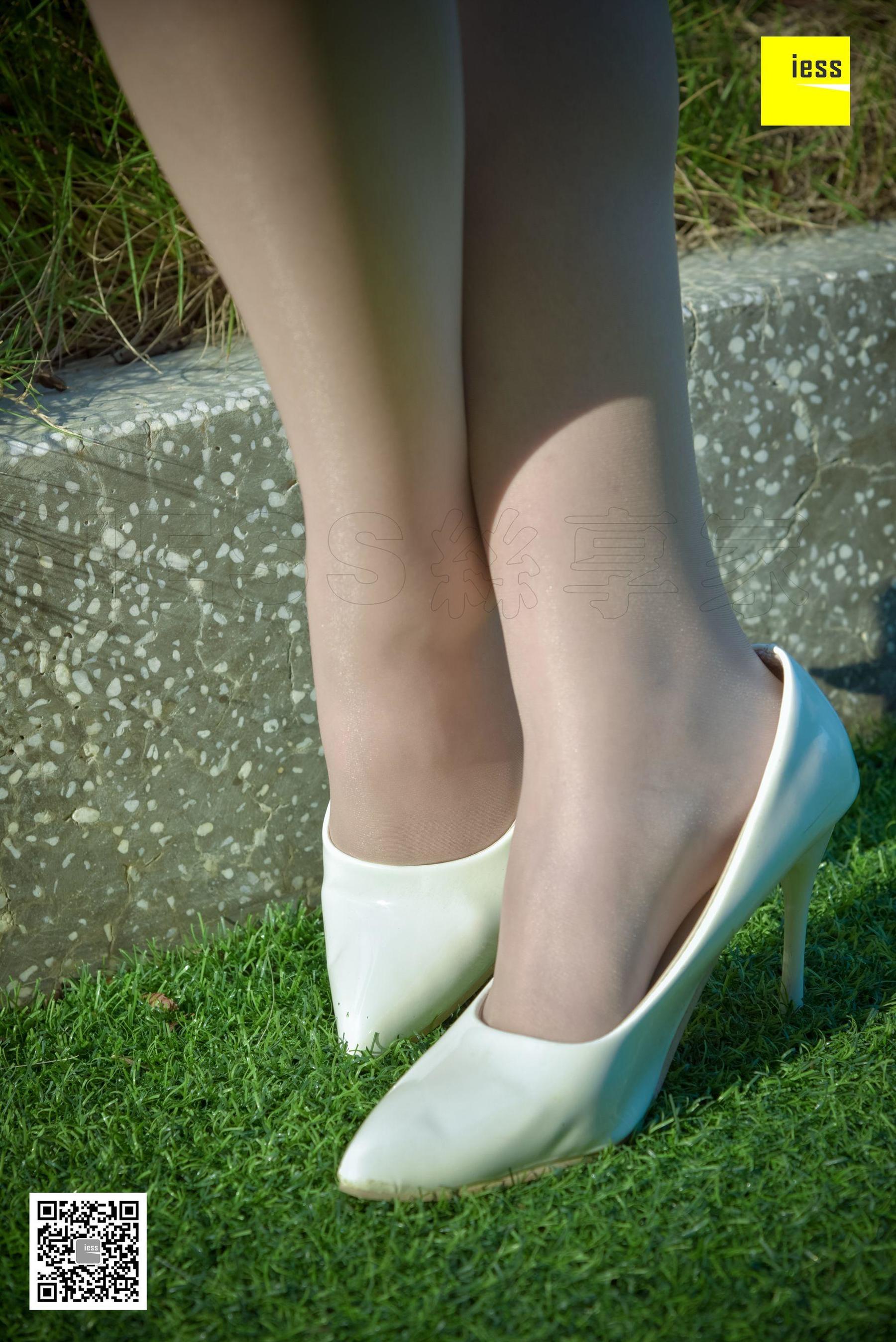 佳桢《清新粉色短裙肉丝》[异思趣向IESS] 丝享家170_第5张