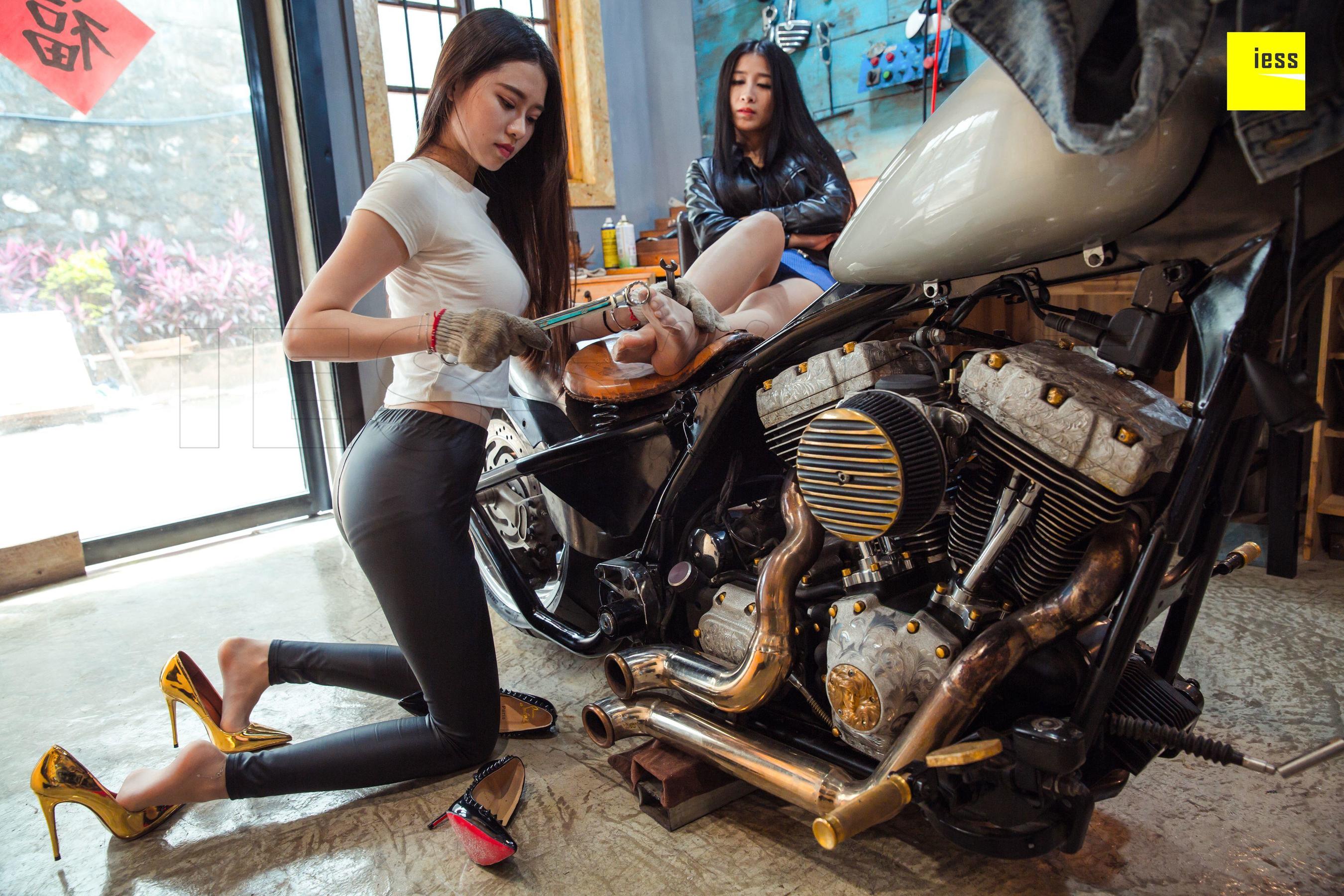 DJ&佳佳《典藏级机车之恋》 [异思趣向IESS] 《魔鬼周三》特刊22期_第4张