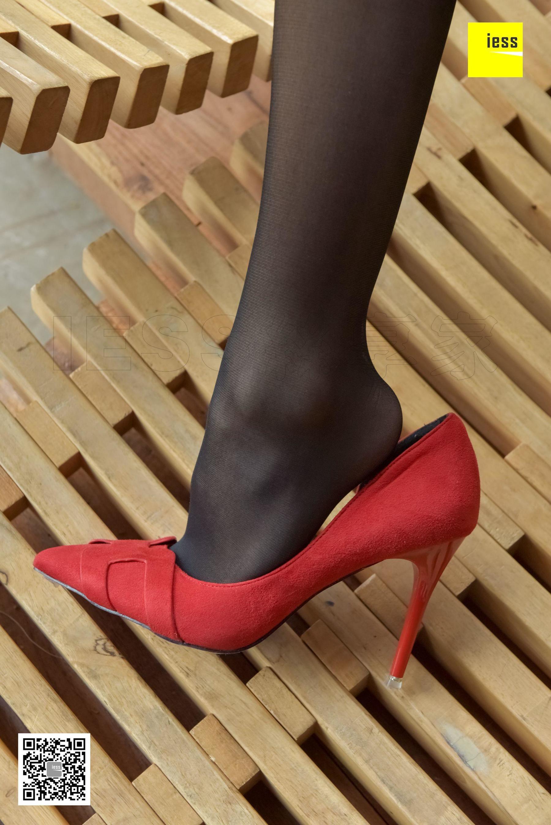 [异思趣向IESS] 丝享家296 秋秋 《舞蹈系黑丝秋秋》_第3张