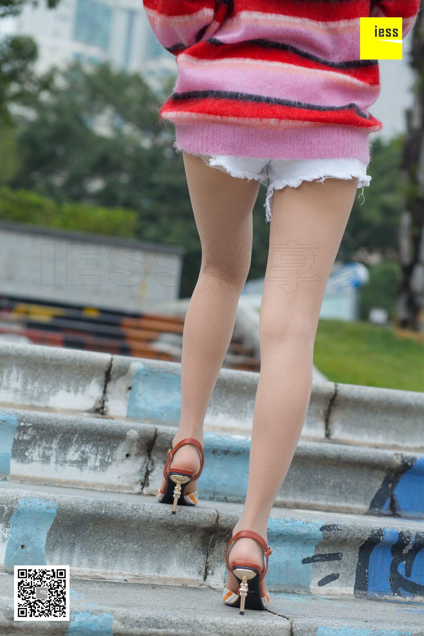 [异思趣向IESS] 模特婉萍《婉萍元气毛衣》_第1张