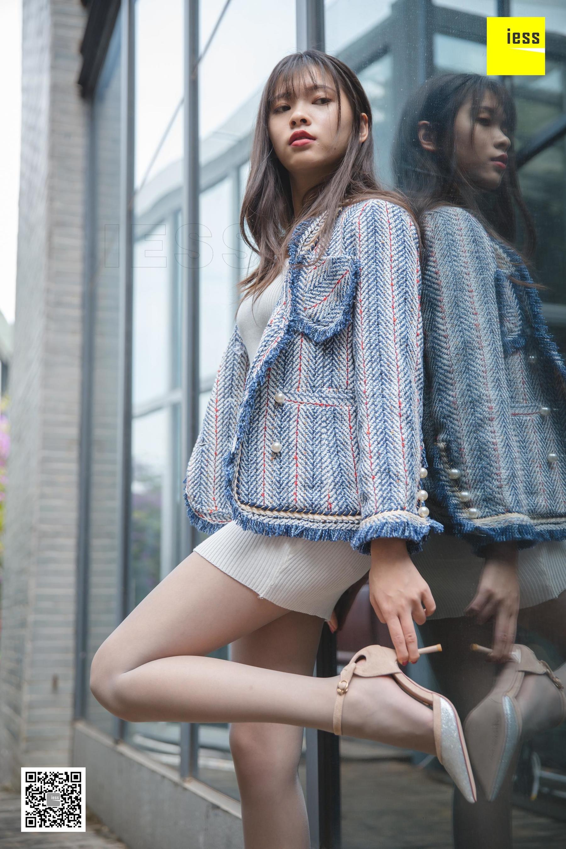 [异思趣向IESS] 模特：七七 《七七小香风街拍》_第4张