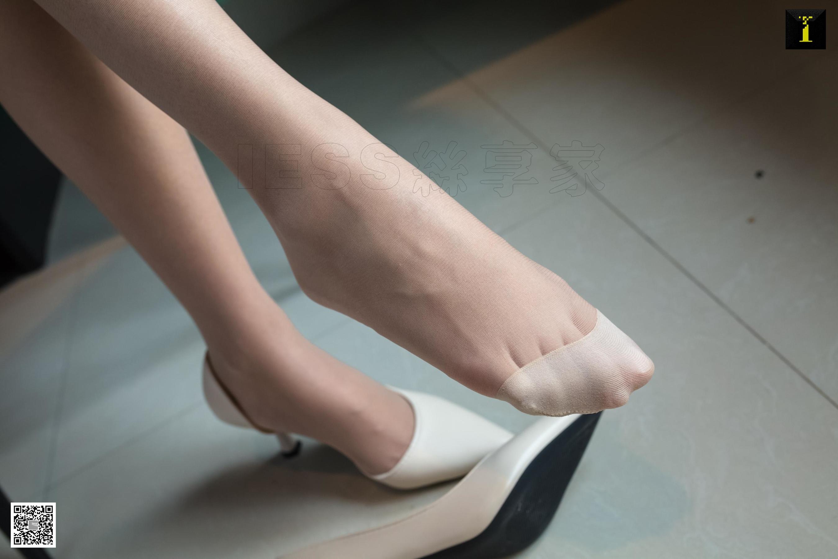 [异思趣向IESS] 模特：婉萍《婉萍的趾尖之花》_第3张