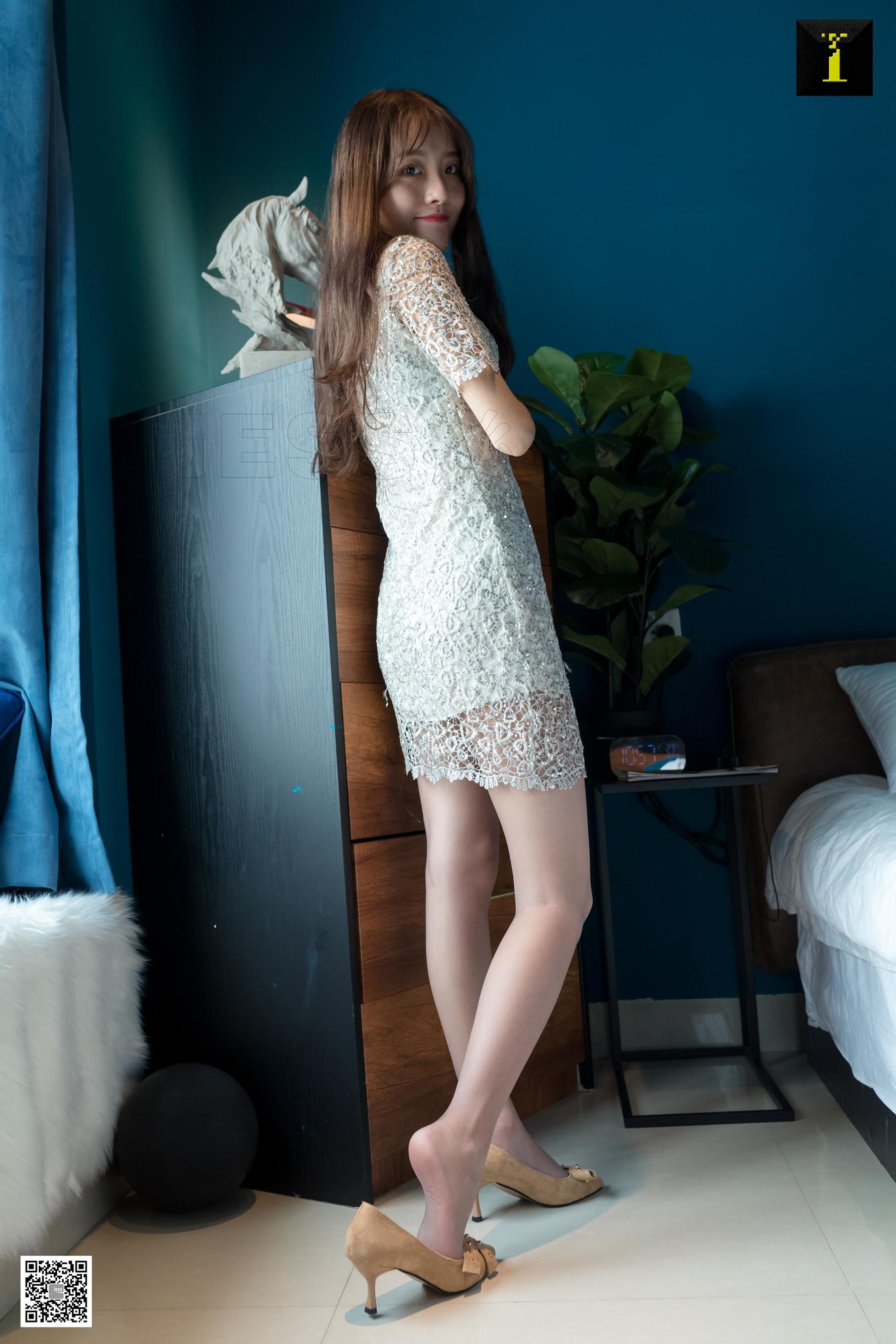 [异思趣向IESS] 模特：婉萍《婉萍的迷离眼神》_第2张