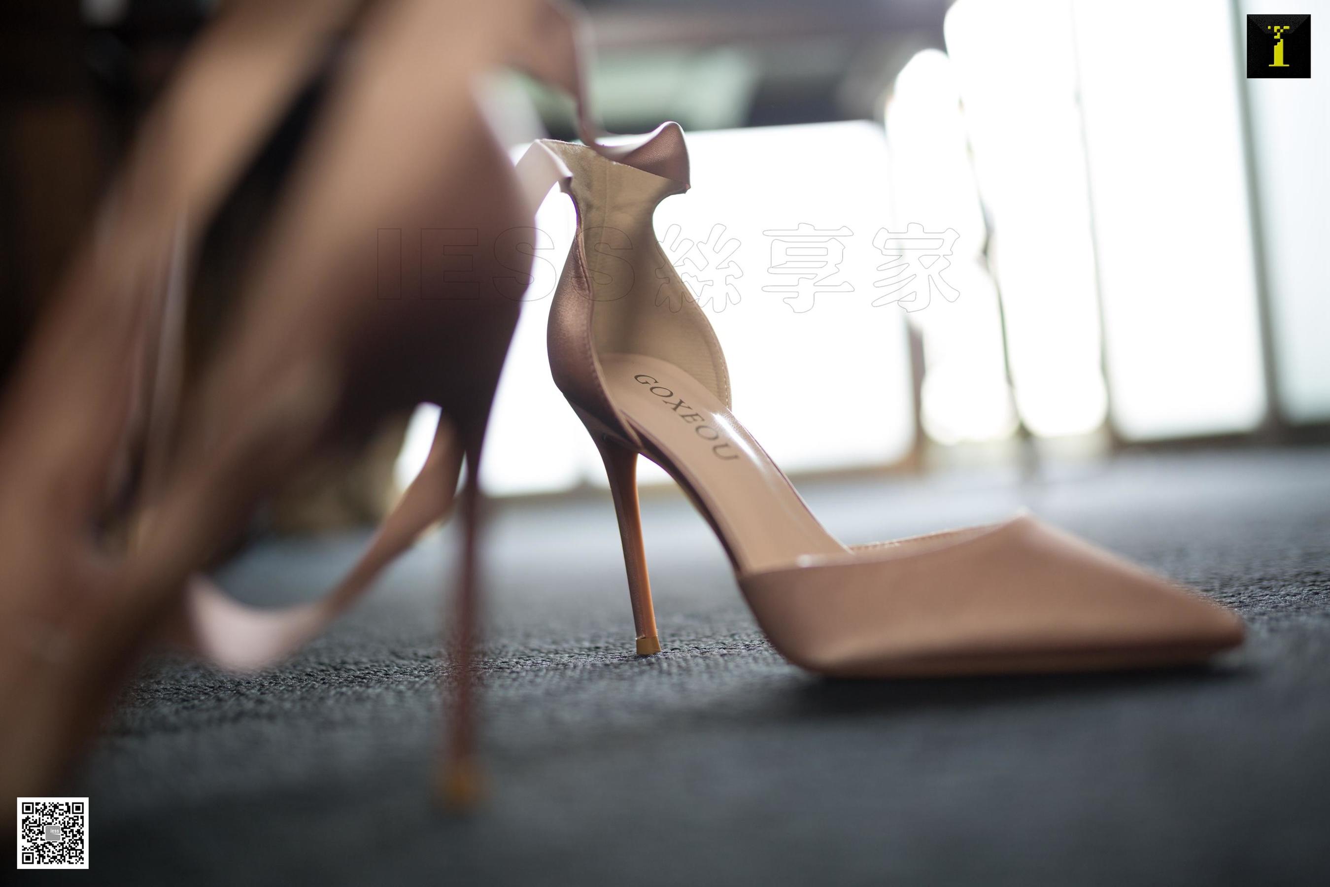 [IESS异思趣向] 模特：糖糖 《糖果般的足》_第1张