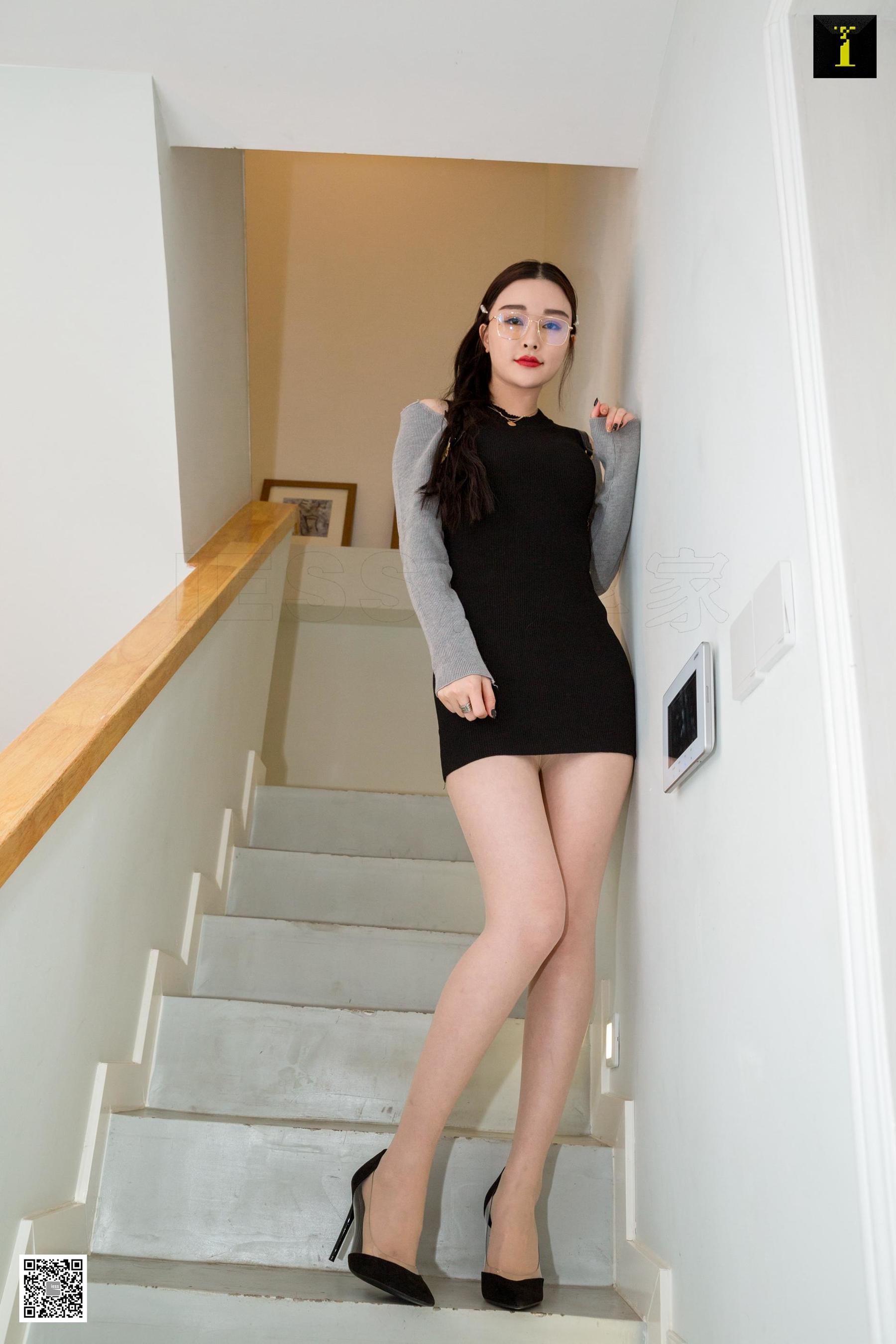 [异思趣向IESS] 喵姐 《闺蜜楼梯间的偶遇》_第5张