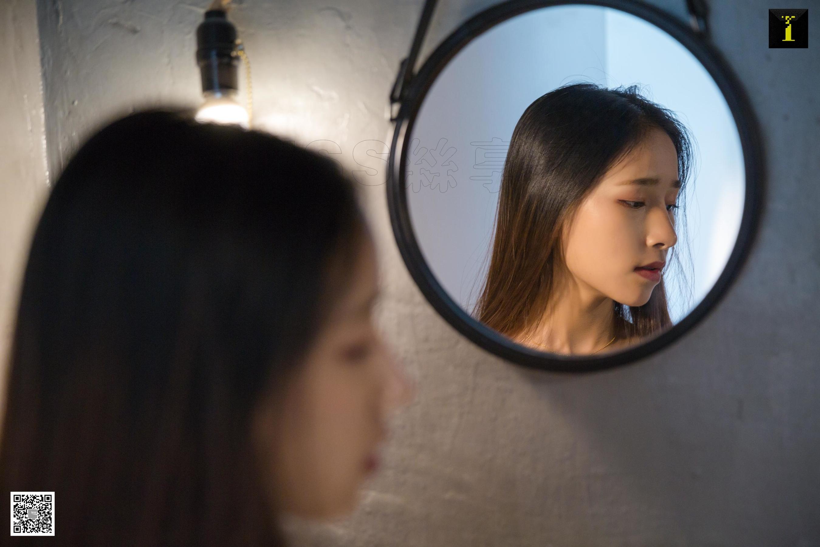 [异思趣向IESS] 美子 《收拾袜子的美子》_第1张