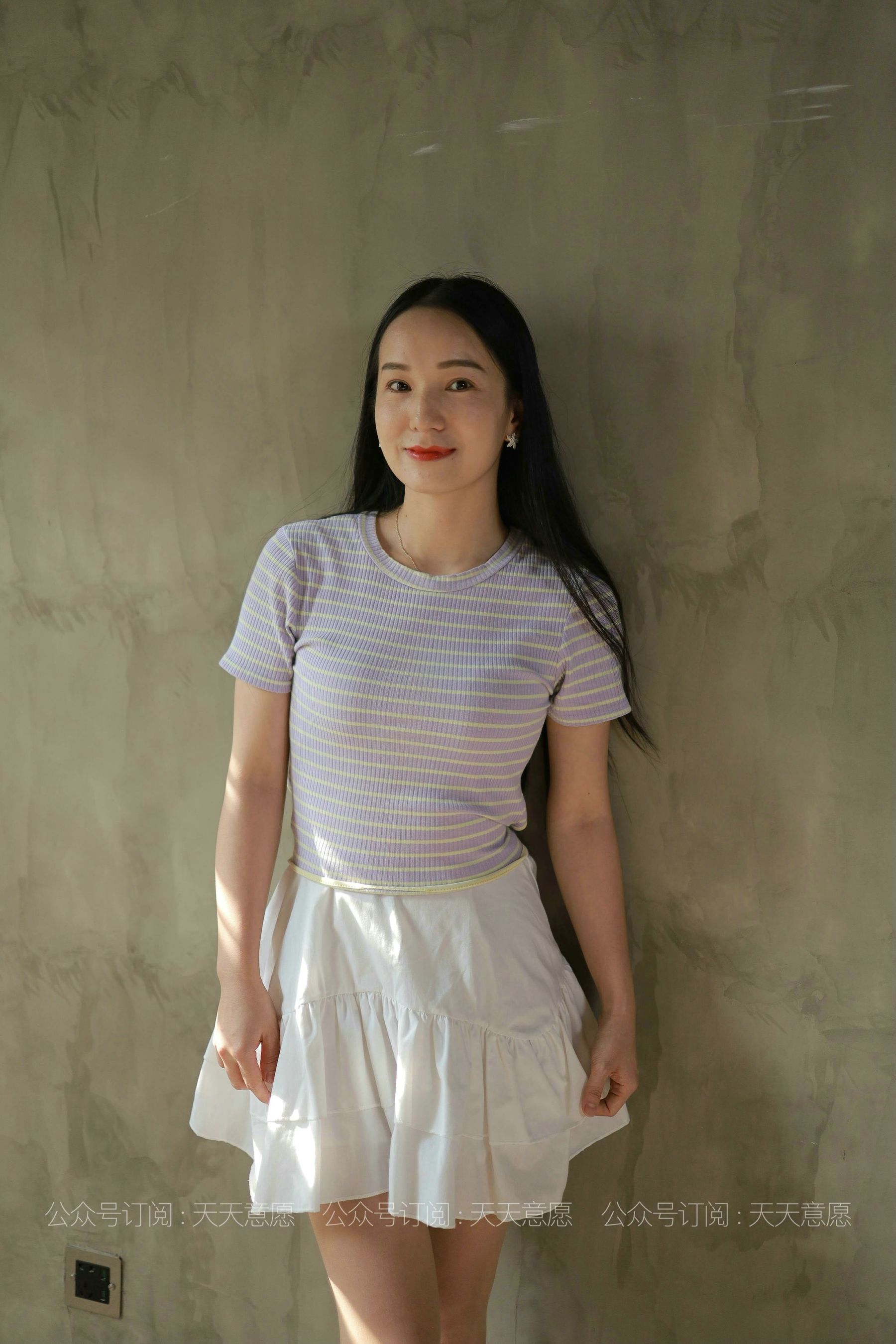 [IESS异思趣向]  模特：丽丽《轻熟玉姐 新人报道》_第2张