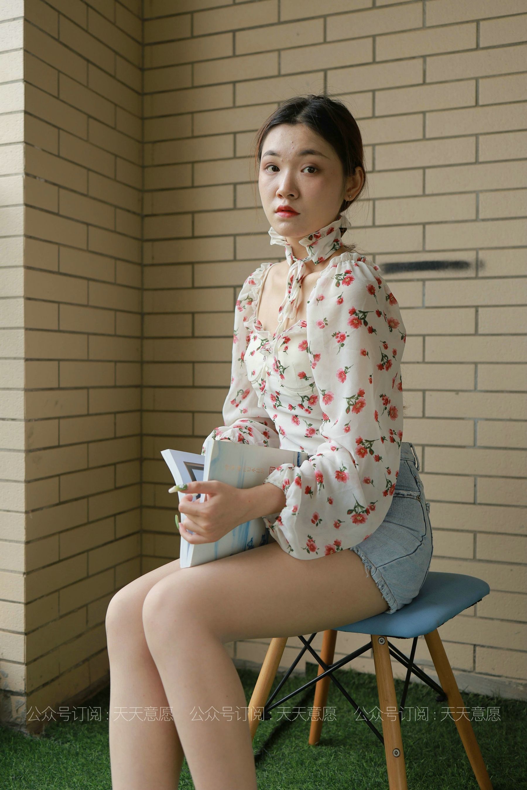 [IESS异思趣向]  模特：可可《法式碎花裙》_第5张