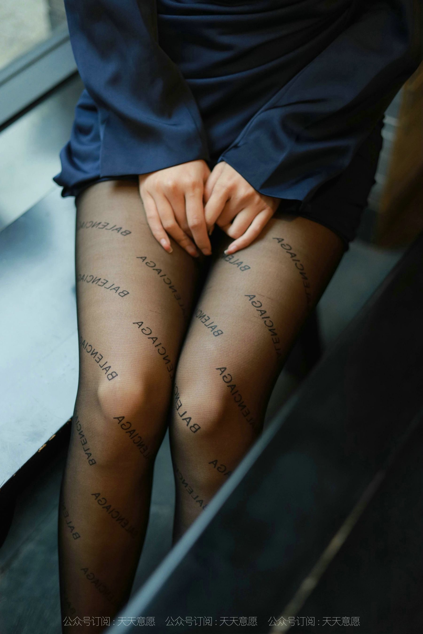 [IESS异思趣向]  模特：婉苹《OL性感包臀裙》_第5张