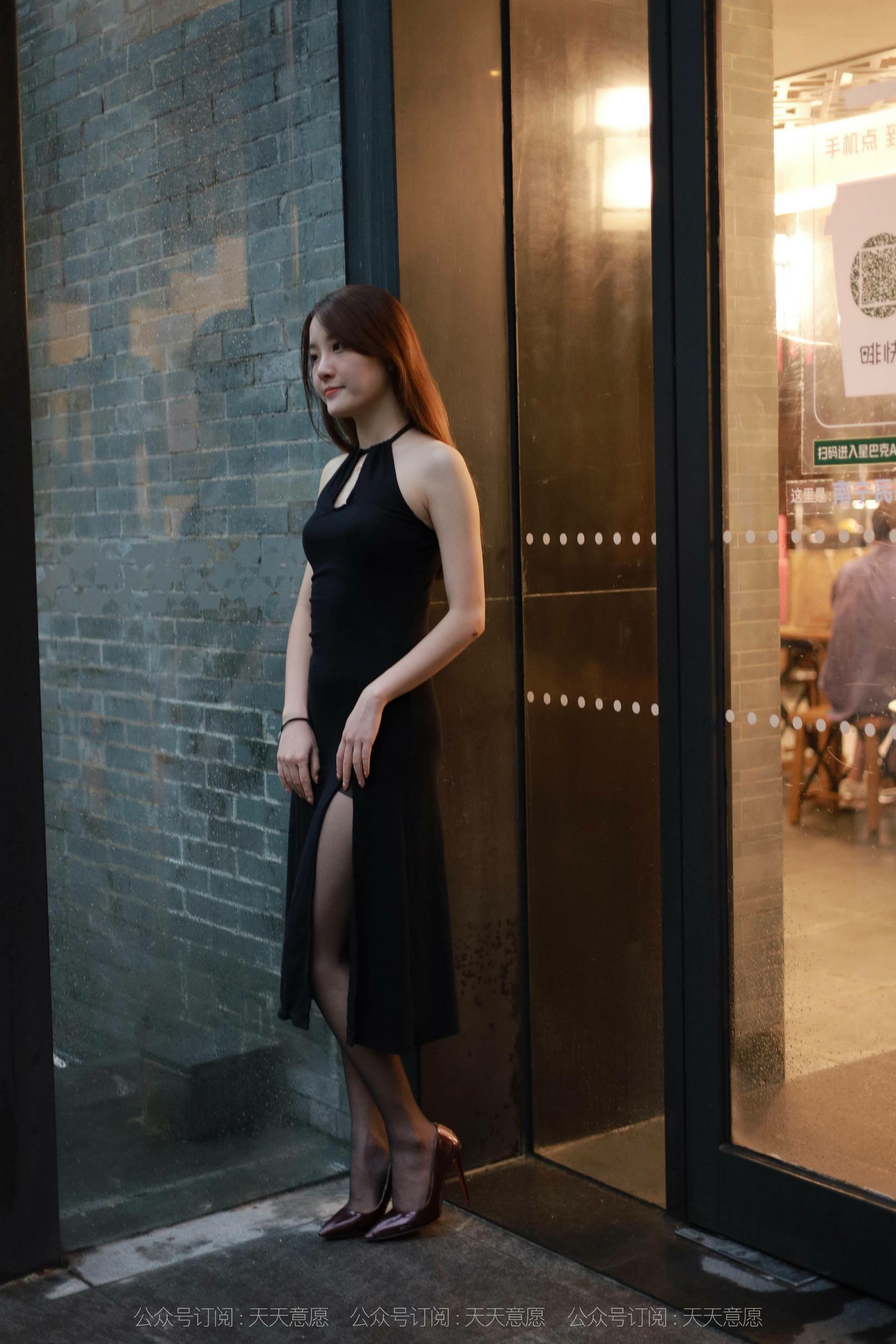 [IESS异思趣向]  模特：婉苹《黑色长裙》_第5张