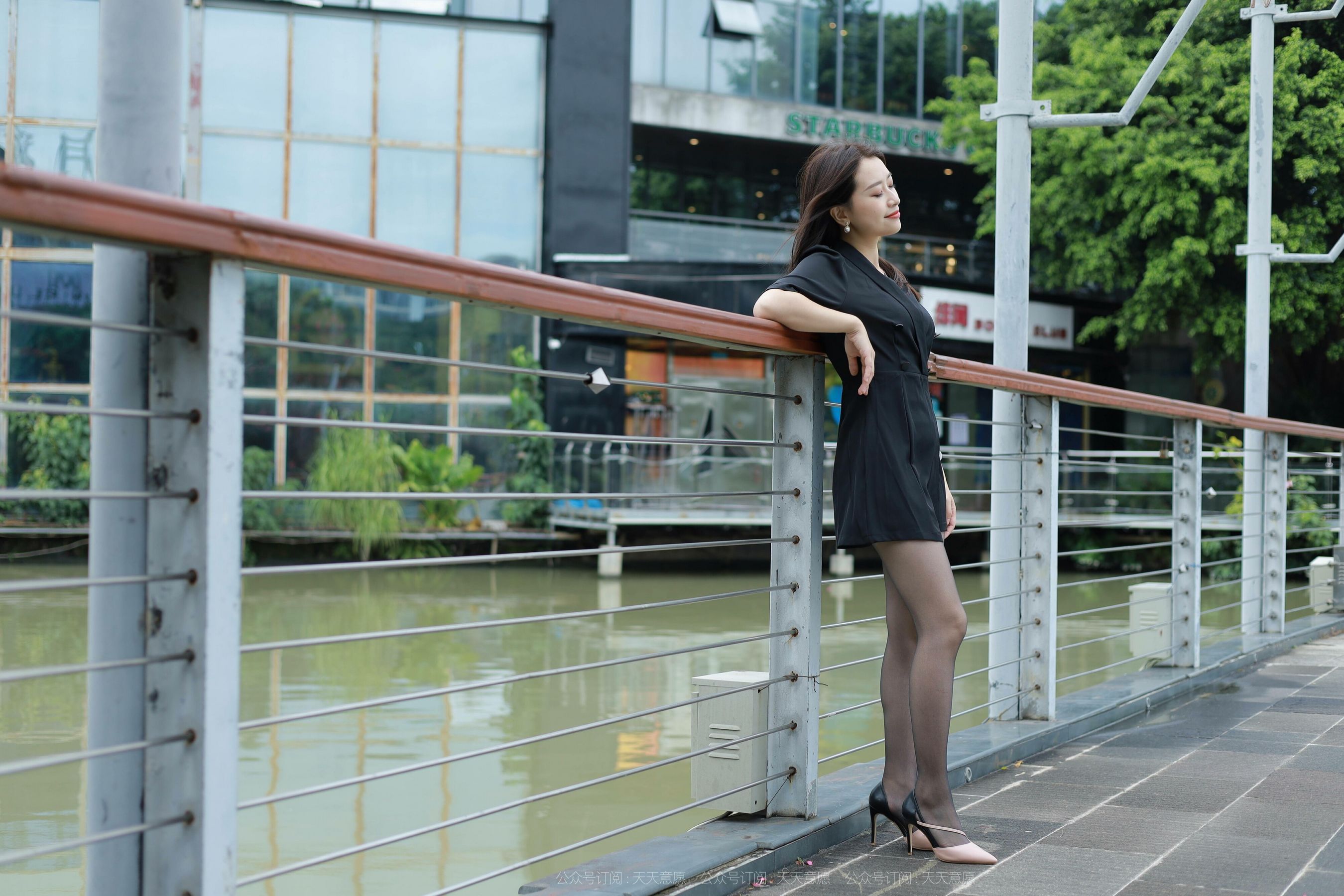 [IESS异思趣向]  模特：小婕《桥上的美女》_第5张