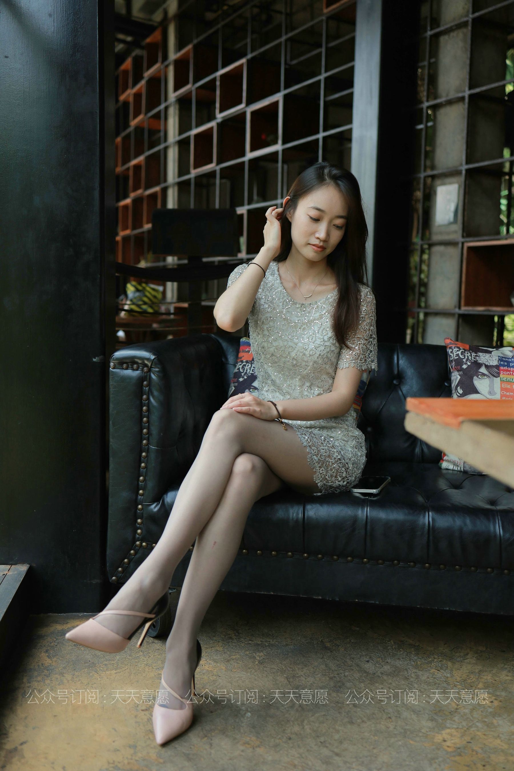 [IESS异思趣向]  模特：新人小高《初次见面》_第2张