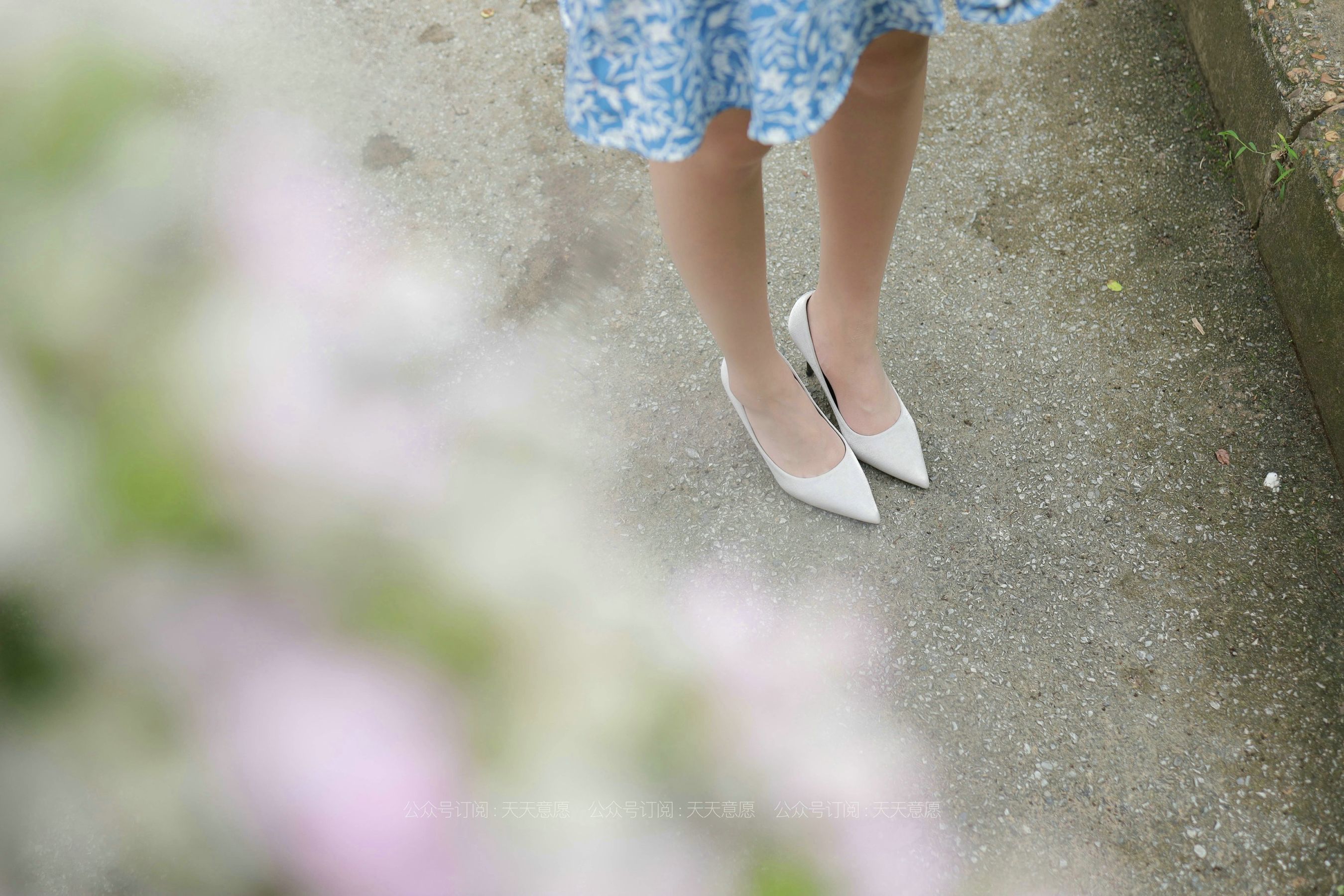 [IESS异思趣向]  模特：紫薇《卖花的小女孩》_第1张