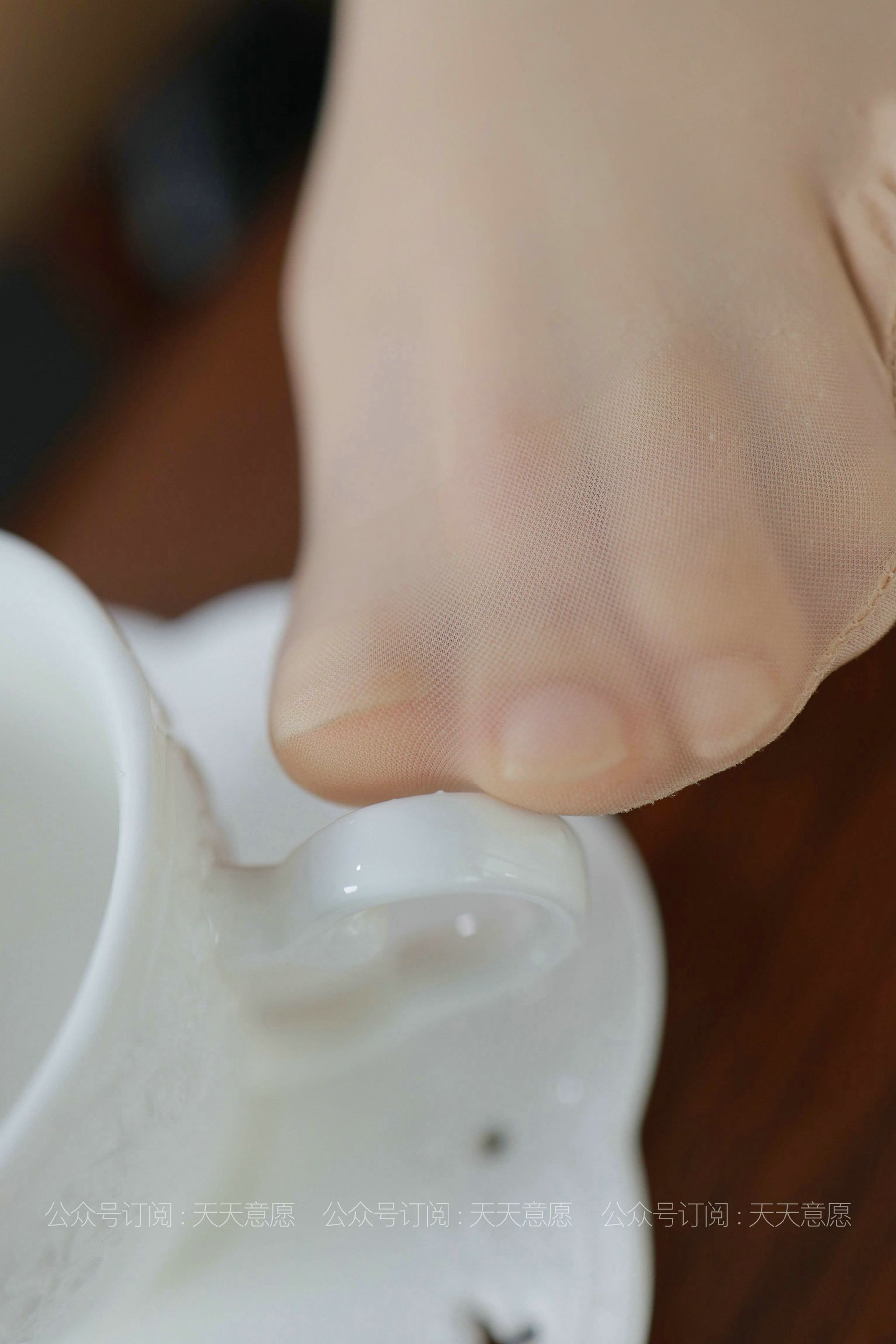 [IESS异思趣向]  模特：肉肉《迷人女秘书》_第3张