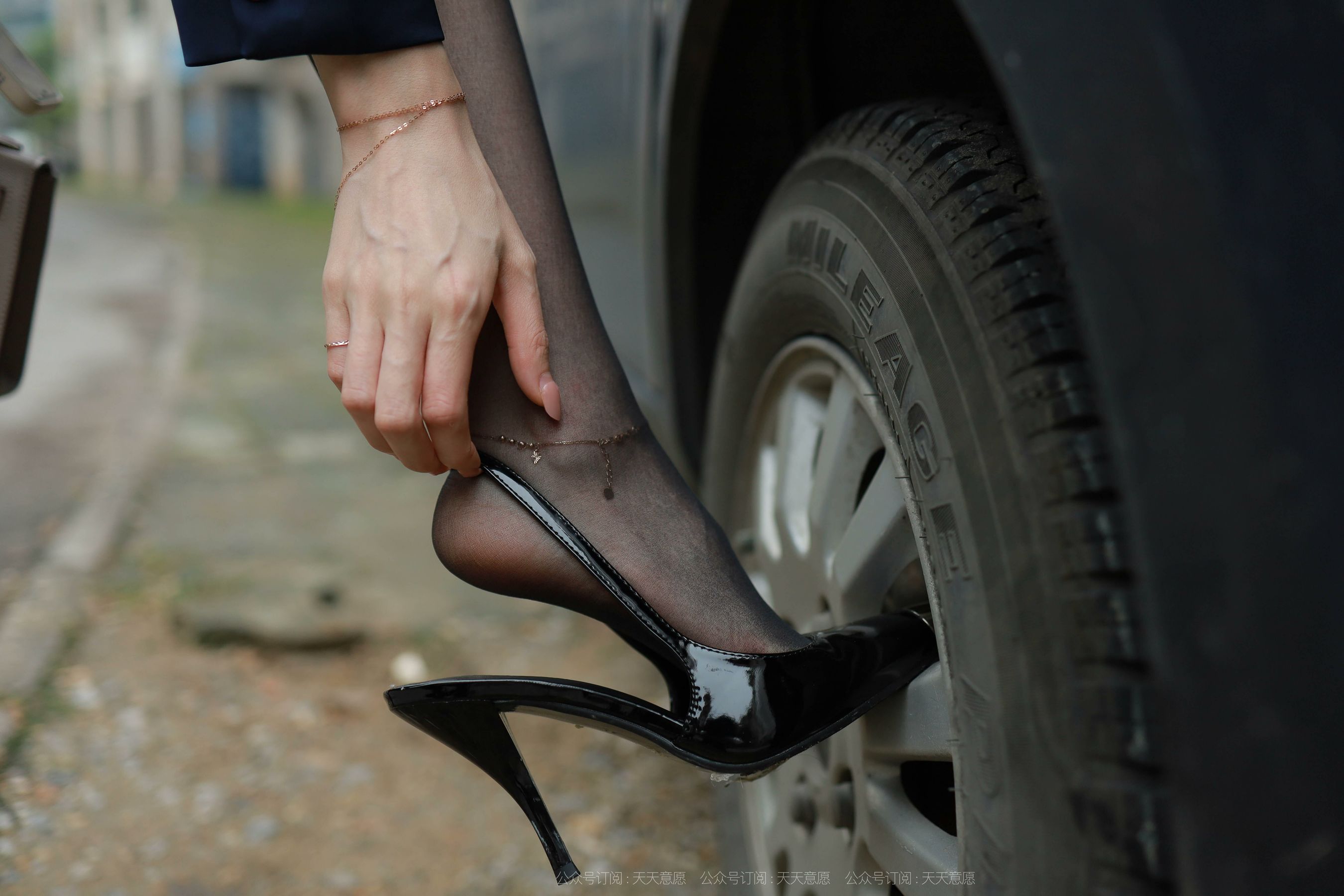 [异思趣向IESS]  模特 佳爷 《女神特辑》_第3张