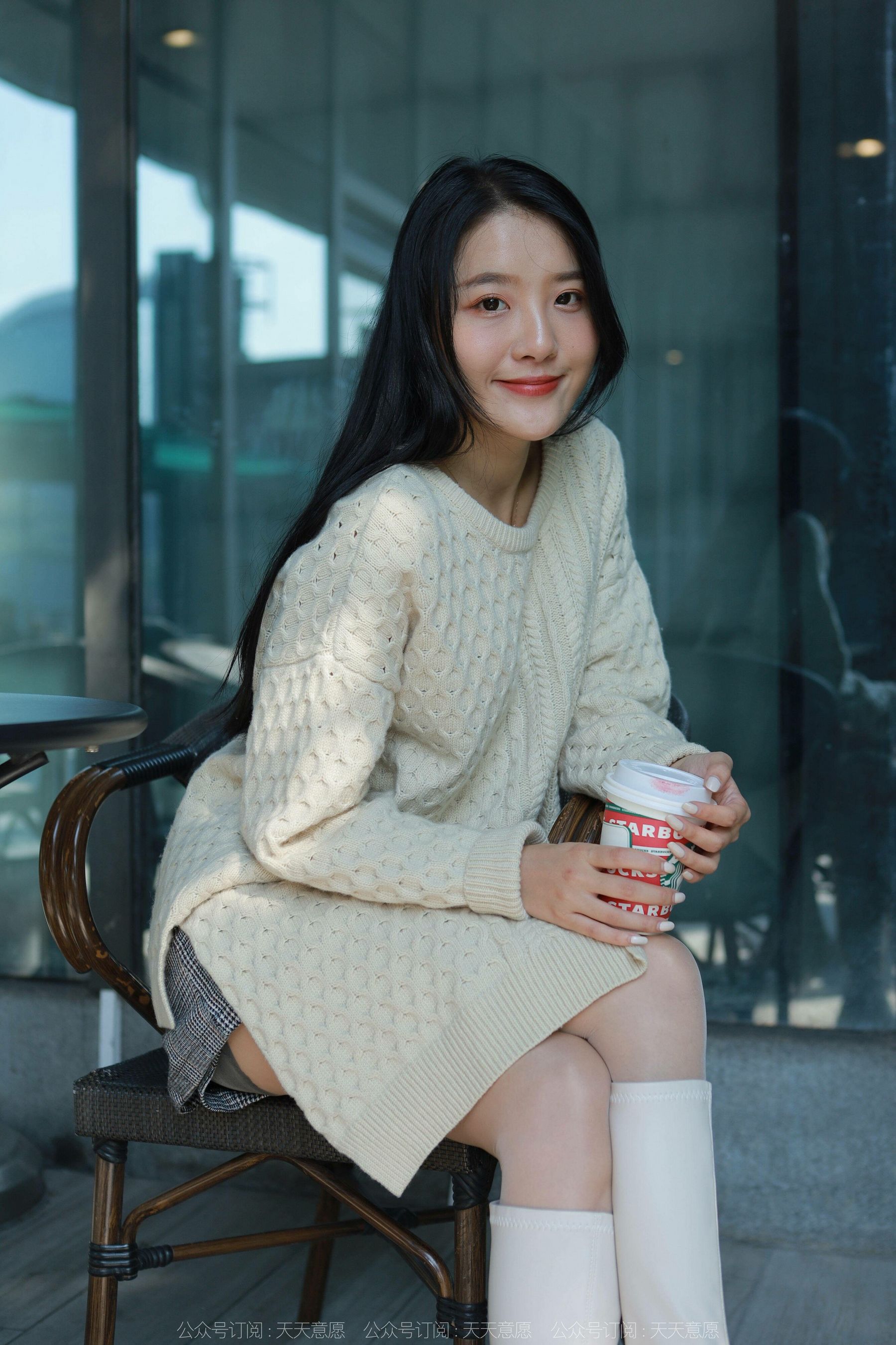 [异思趣向IESS] 模特 婉萍 《白靴公主》_第1张