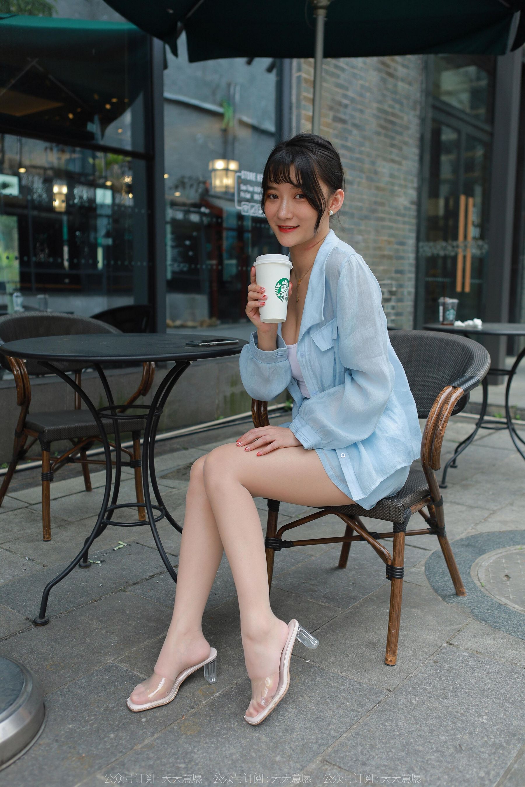 [异思趣向IESS] 模特：秋秋 《蓝色事业线》_第1张