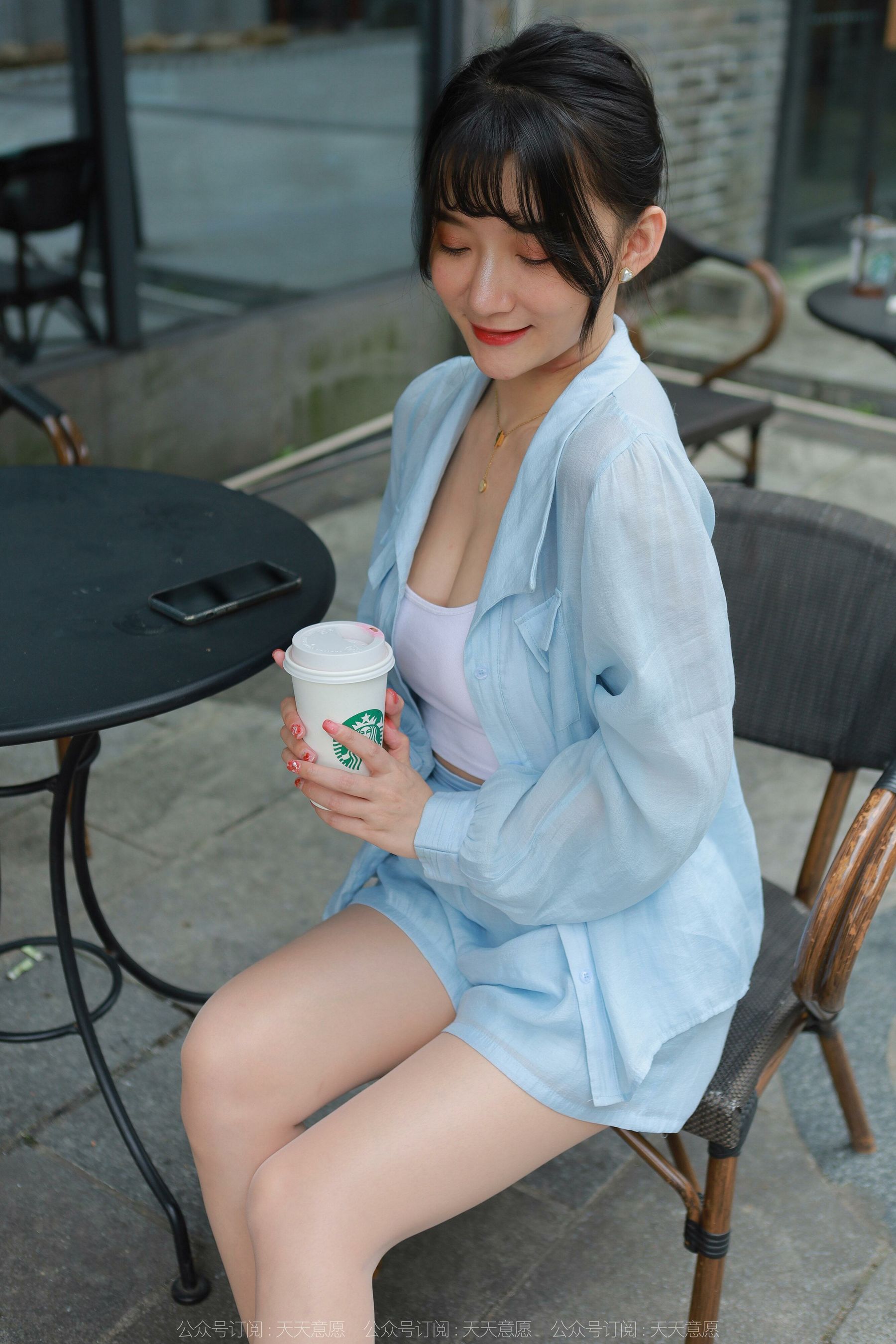 [异思趣向IESS] 模特：秋秋 《蓝色事业线》_第2张