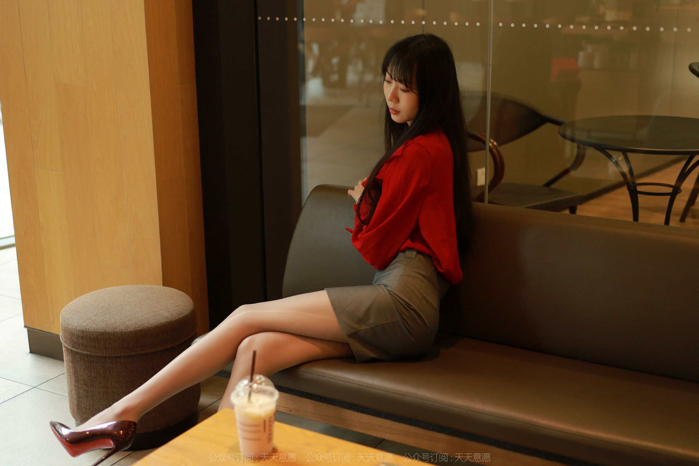 [IESS异思趣向] 团团 对面的美女同事_第3张