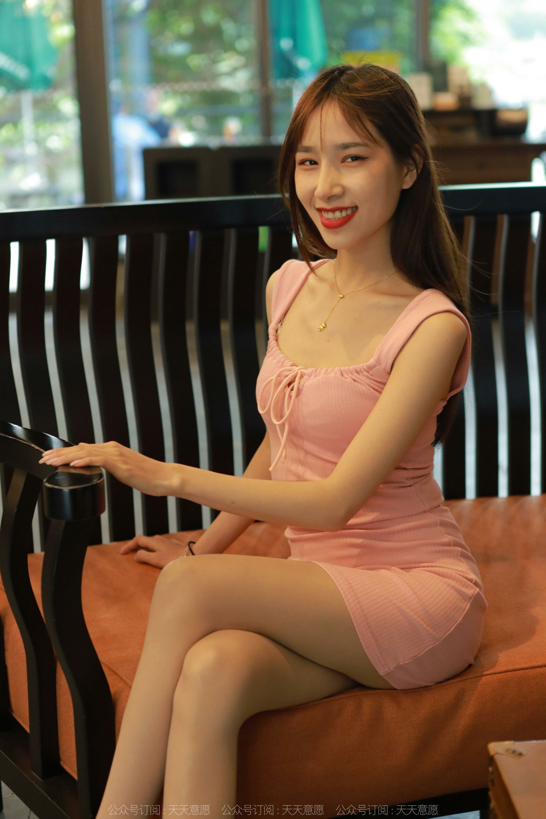 [IESS异思趣向] 美子 白色高跟鞋_第3张