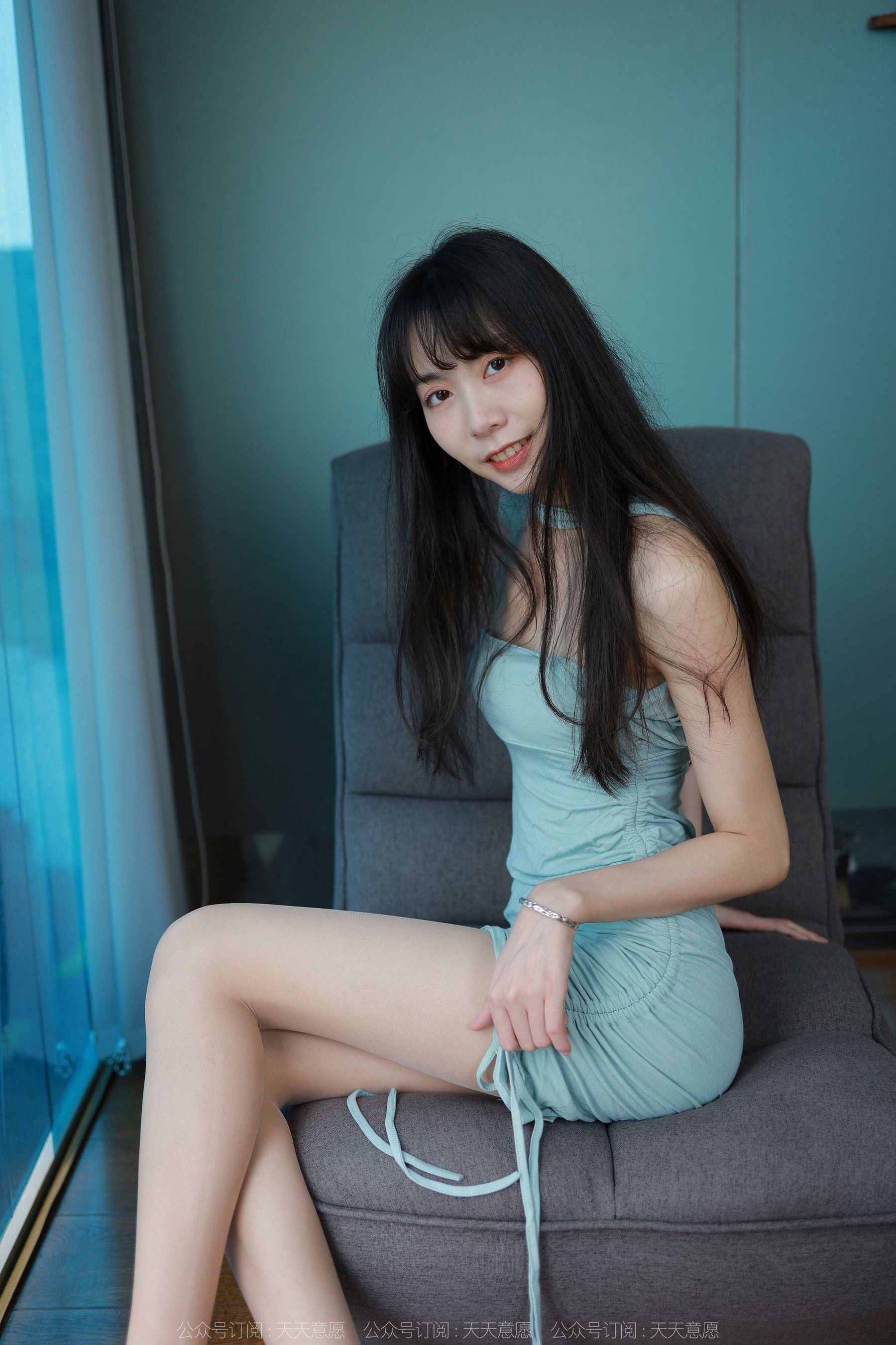 [IESS异思趣向]  模特：团团 《吊带包臀裙》_第4张