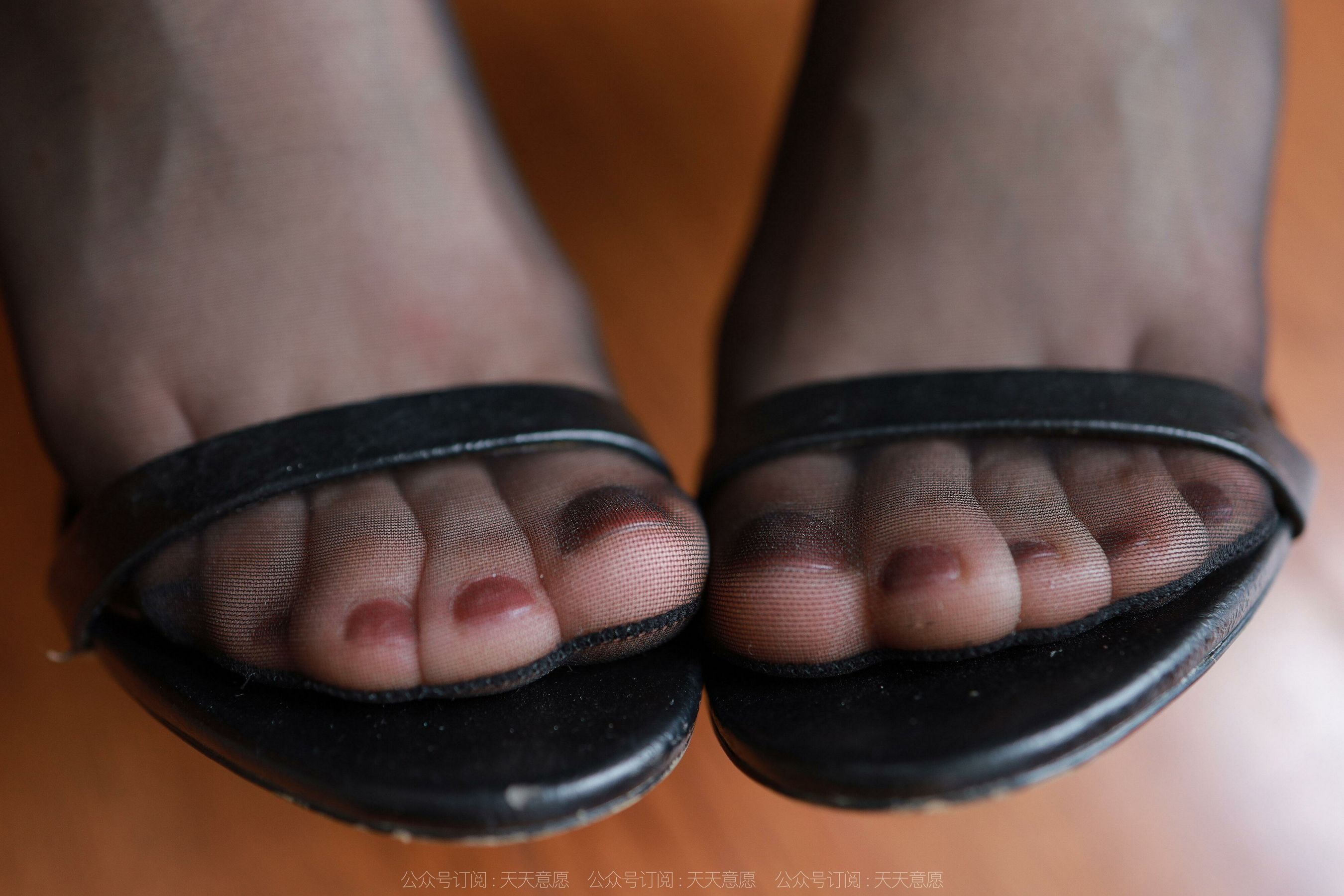 [IESS异思趣向]  模特：小婕 《嘿丝打字员》_第2张