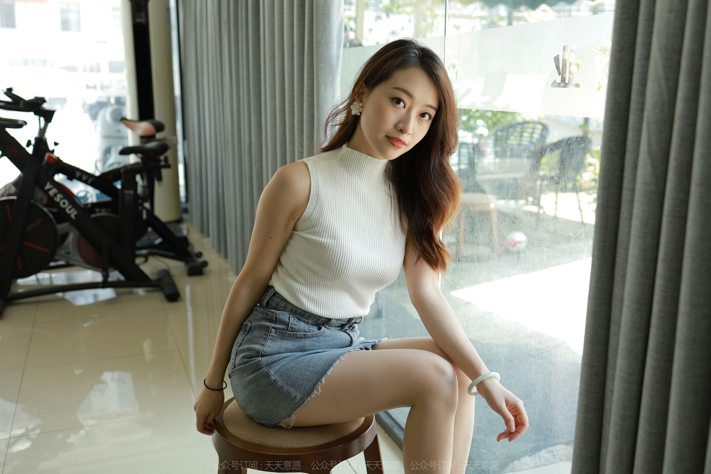 IESS异思趣向 - 模特： 小婕 《柔情丝水》_第2张