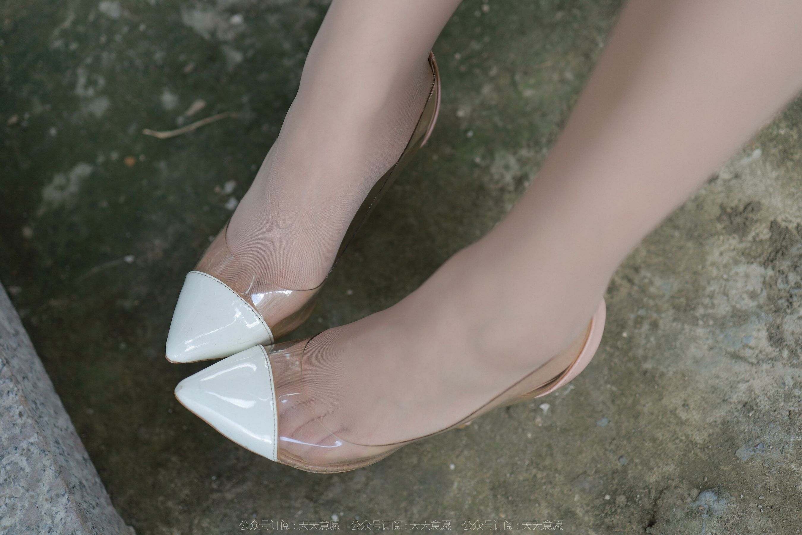 IESS异思趣向 - 模特： 小婕 《肉丝芒果》_第5张