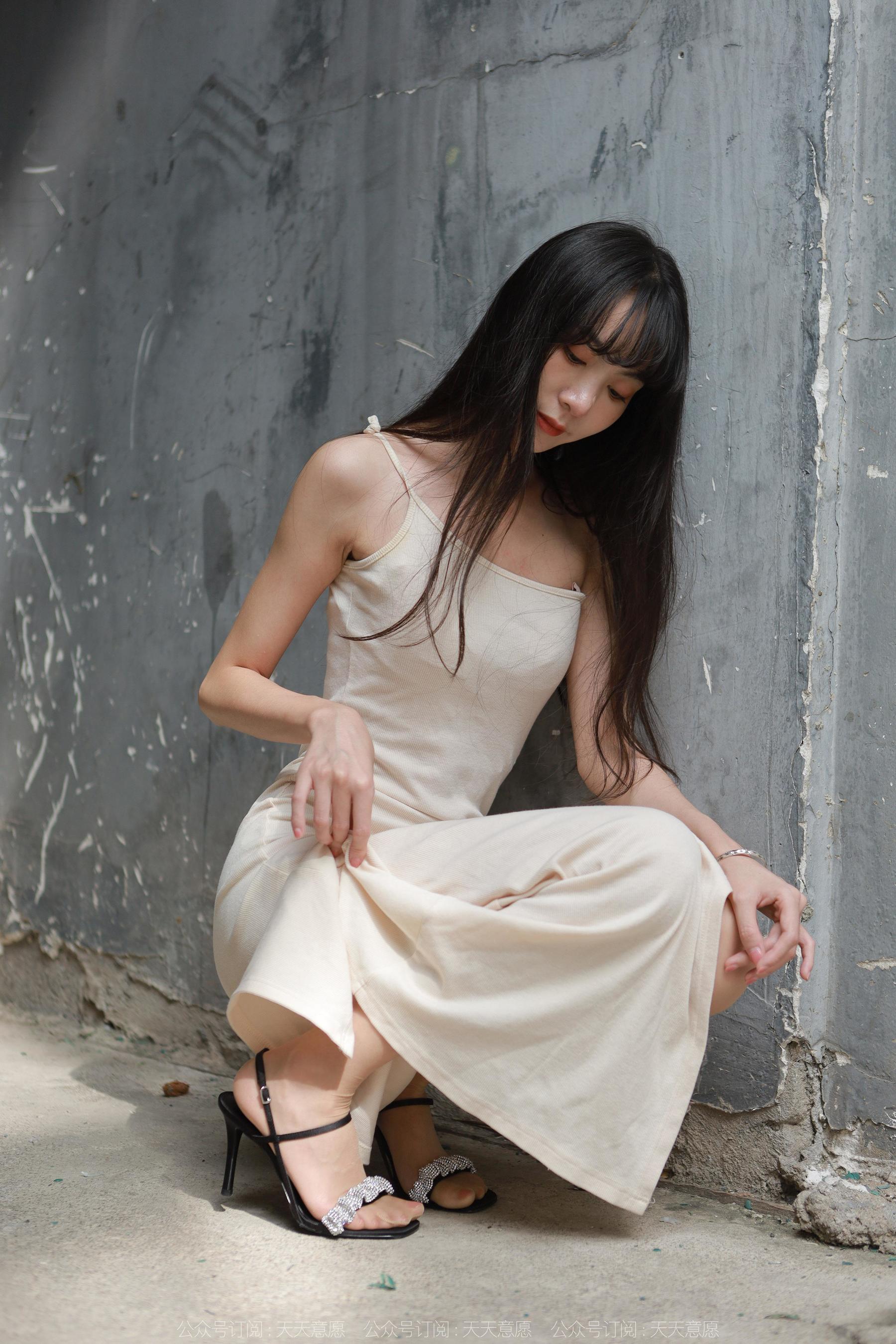 IESS异思趣向 - 模特：团团 《高叉长腿》_第5张