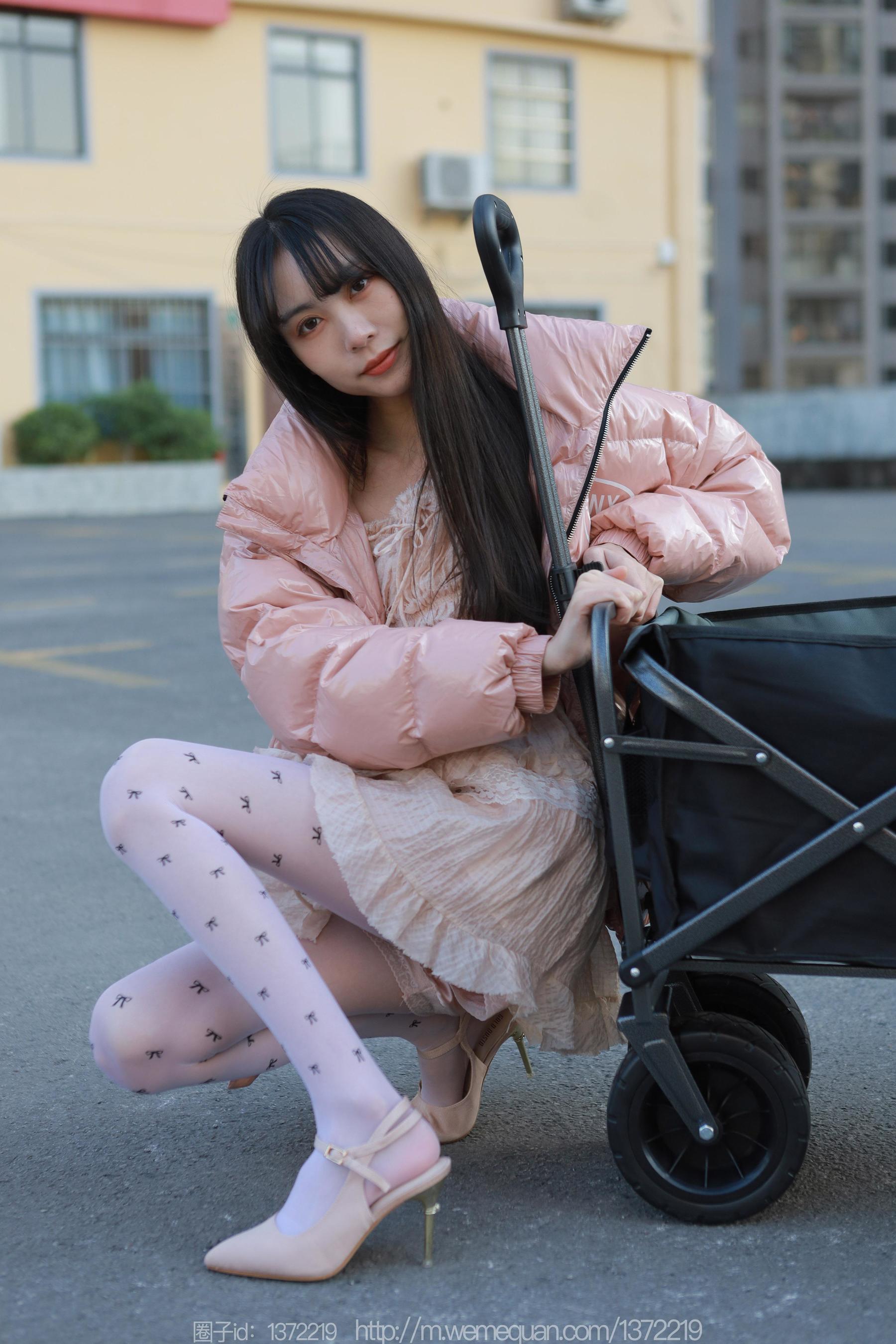 IESS异思趣向 - 模特：团团 《长腿推车》_第4张