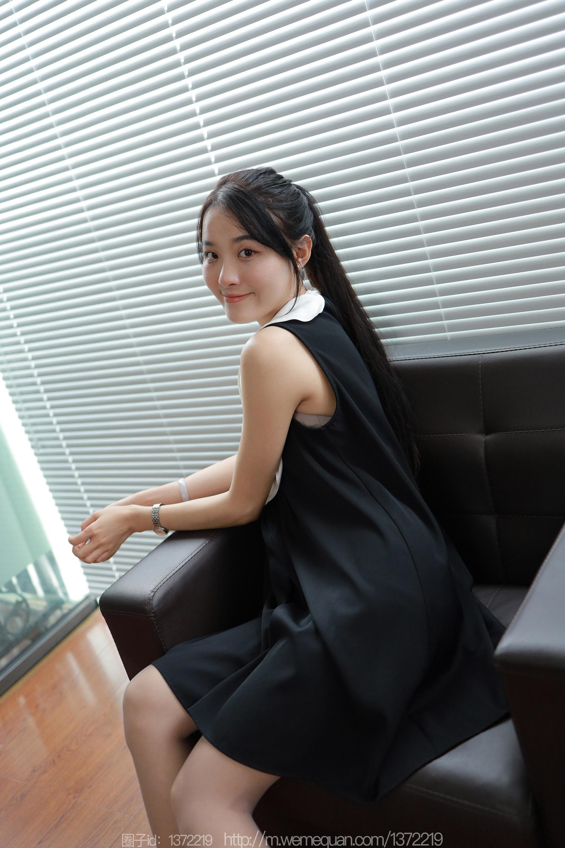 IESS异思趣向 - 模特：婉萍 《熊猫配色》_第2张