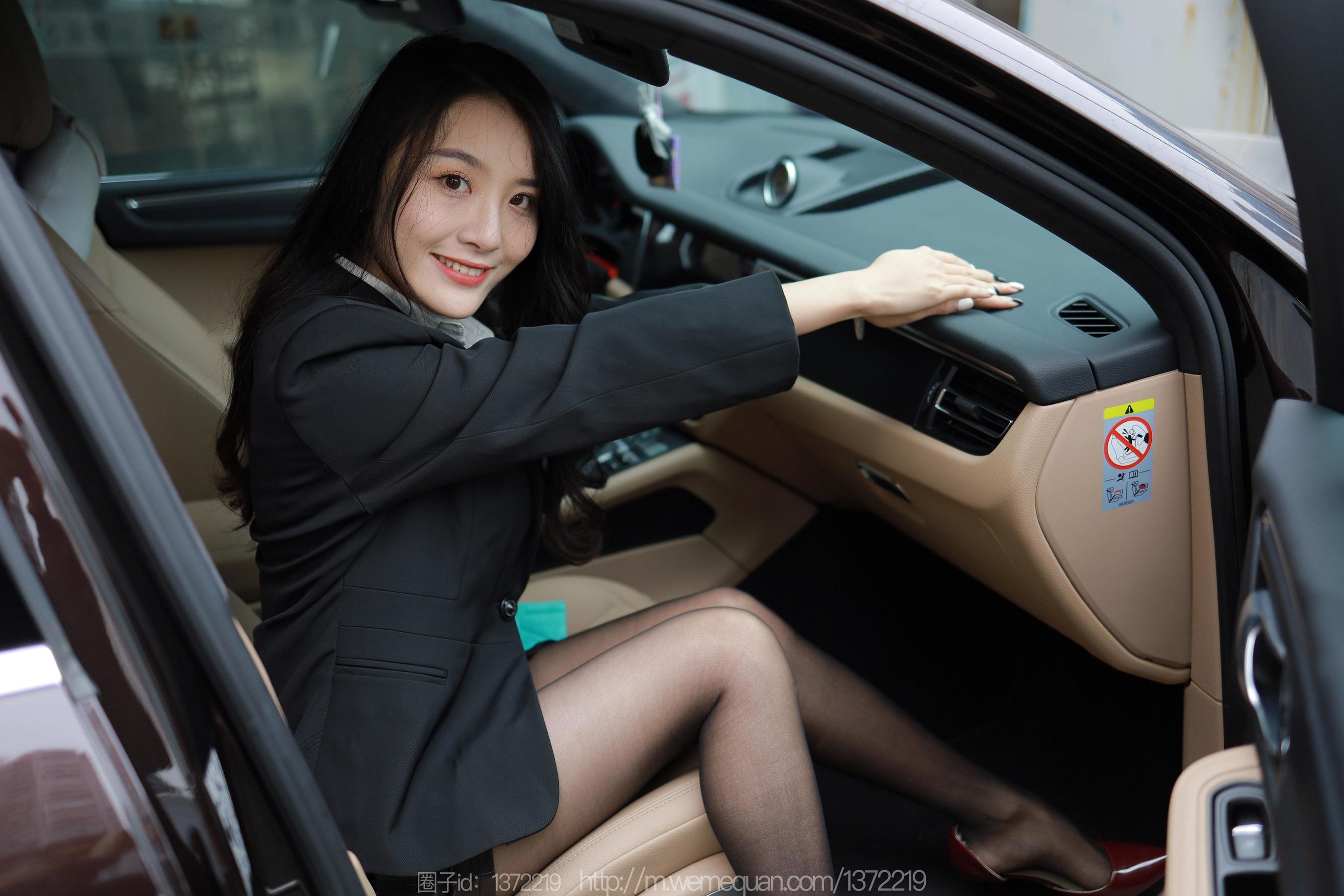 IESS异思趣向 - 模特：婉萍 《美女专车》_第3张