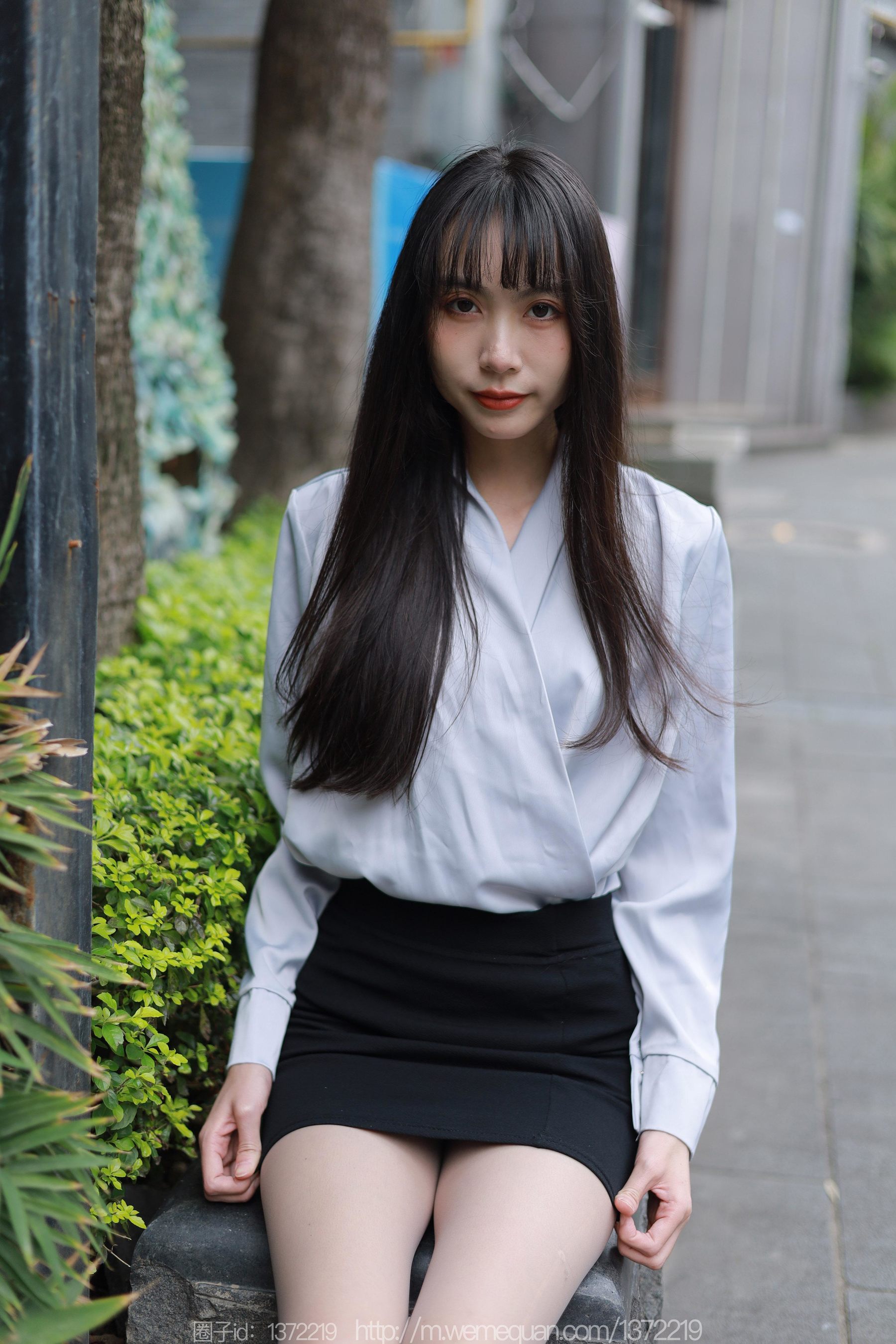 IESS异思趣向 - 模特：团团 《楼梯上的美人》_第2张