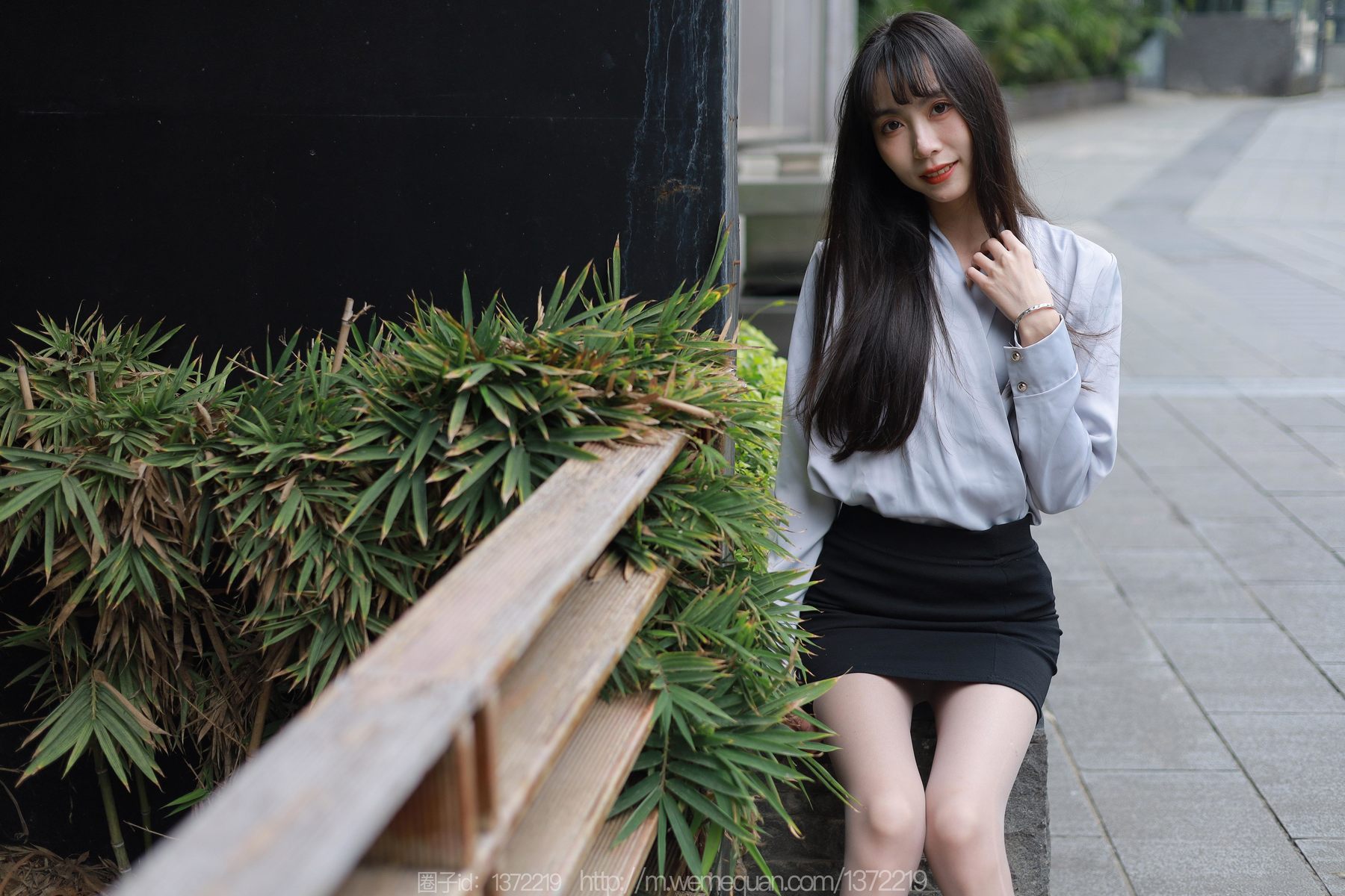 IESS异思趣向 - 模特：团团 《楼梯上的美人》_第4张