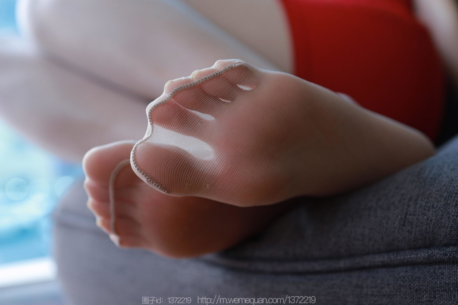 IESS异思趣向 - 模特：婉萍 《红色包臀裙》_第4张