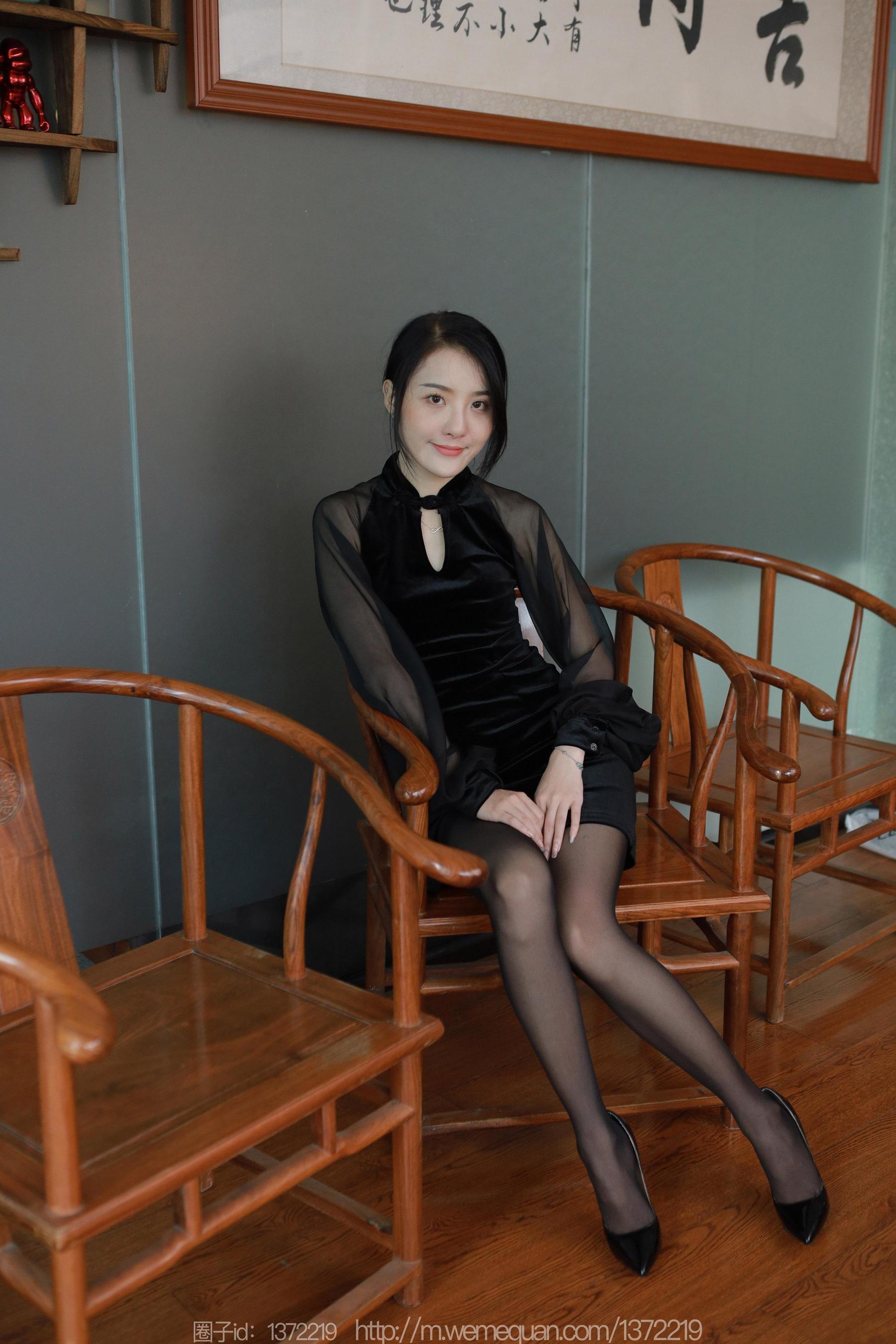 IESS异思趣向 - 模特：婉萍 《黑色蔷薇》_第4张