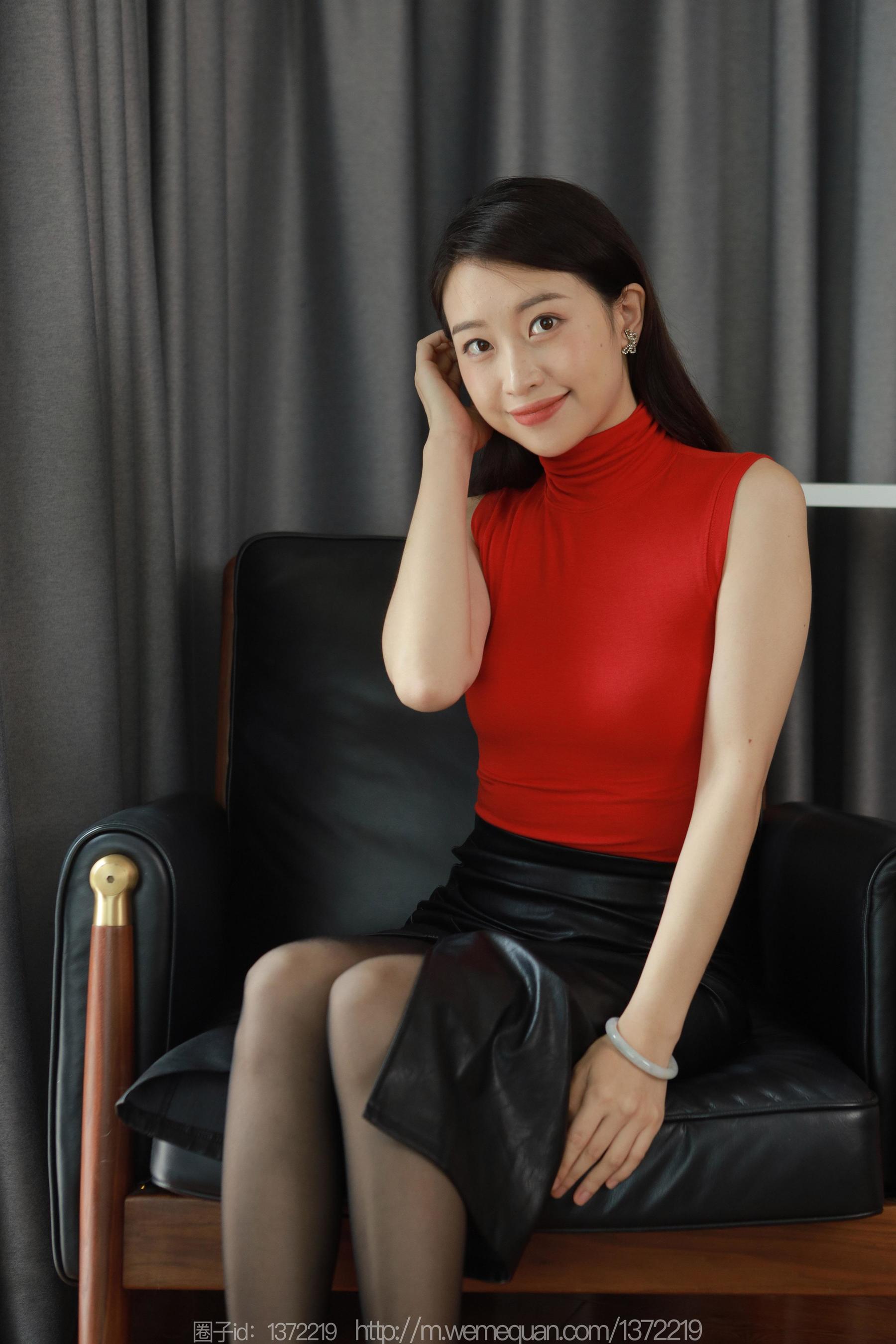 IESS异思趣向 - 模特：小婕 《暗里红》_第4张