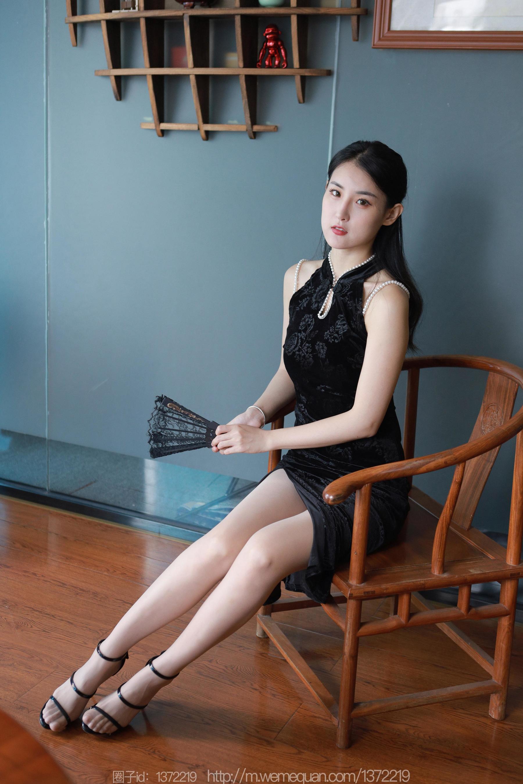 IESS异思趣向 - 模特：小宝 《倾国倾城》_第2张