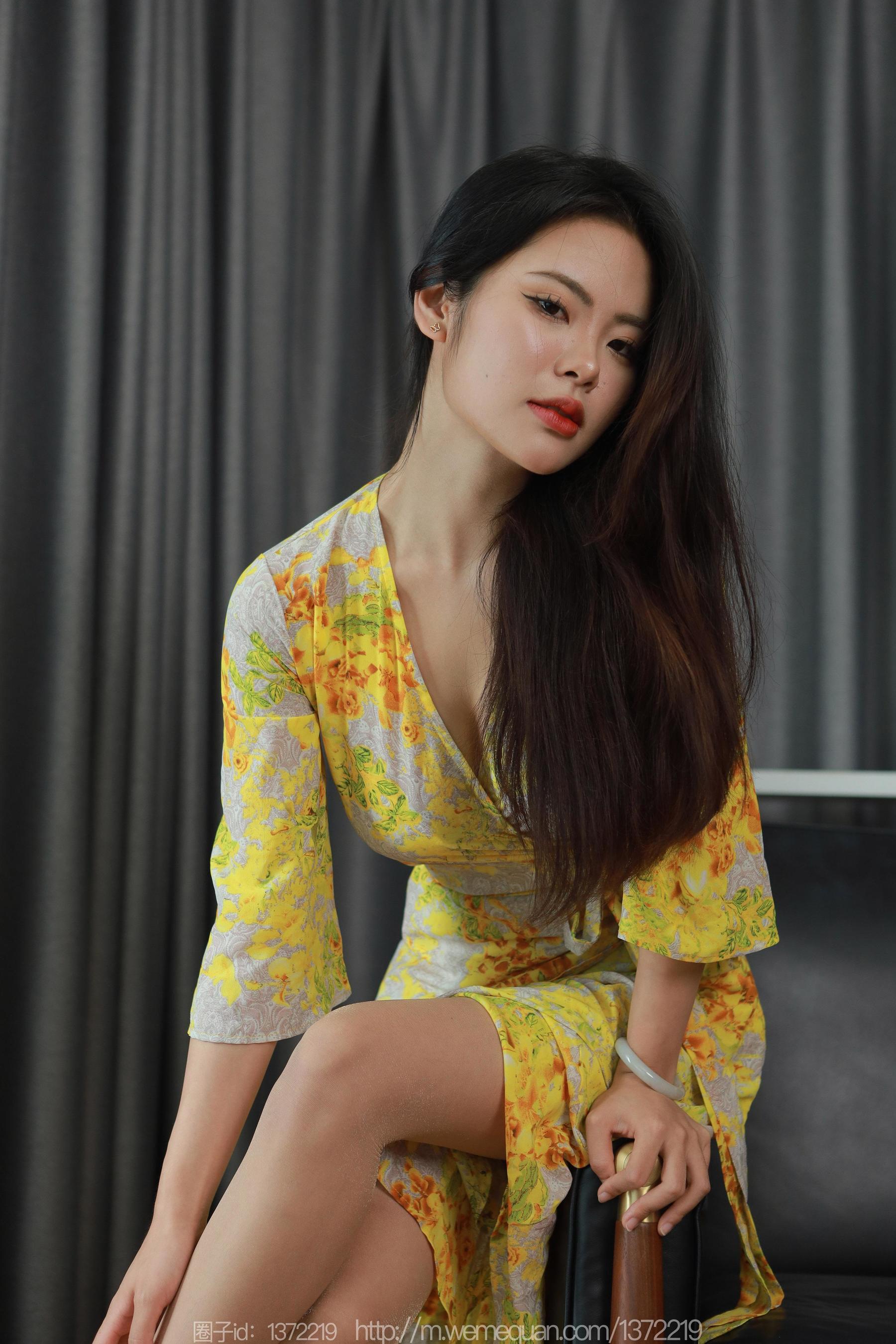 IESS异思趣向 - 模特： 兔兔 《黄色战袍》_第4张