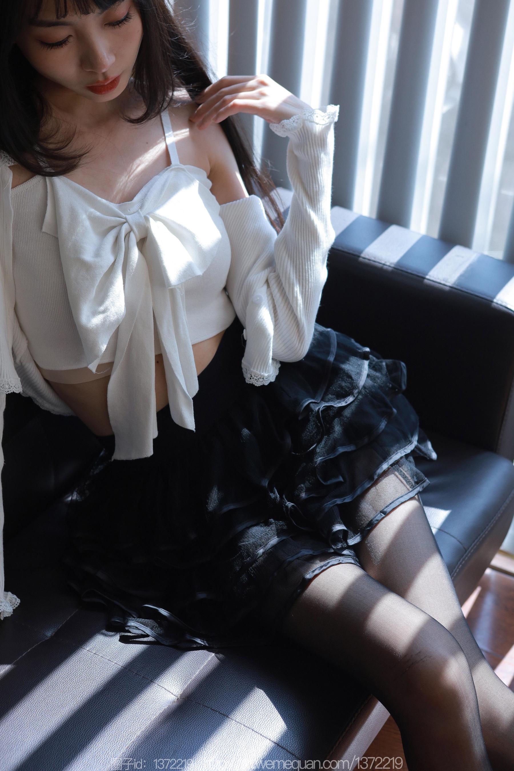 IESS异思趣向 - 模特： 团团 《美妙后竖线》_第5张